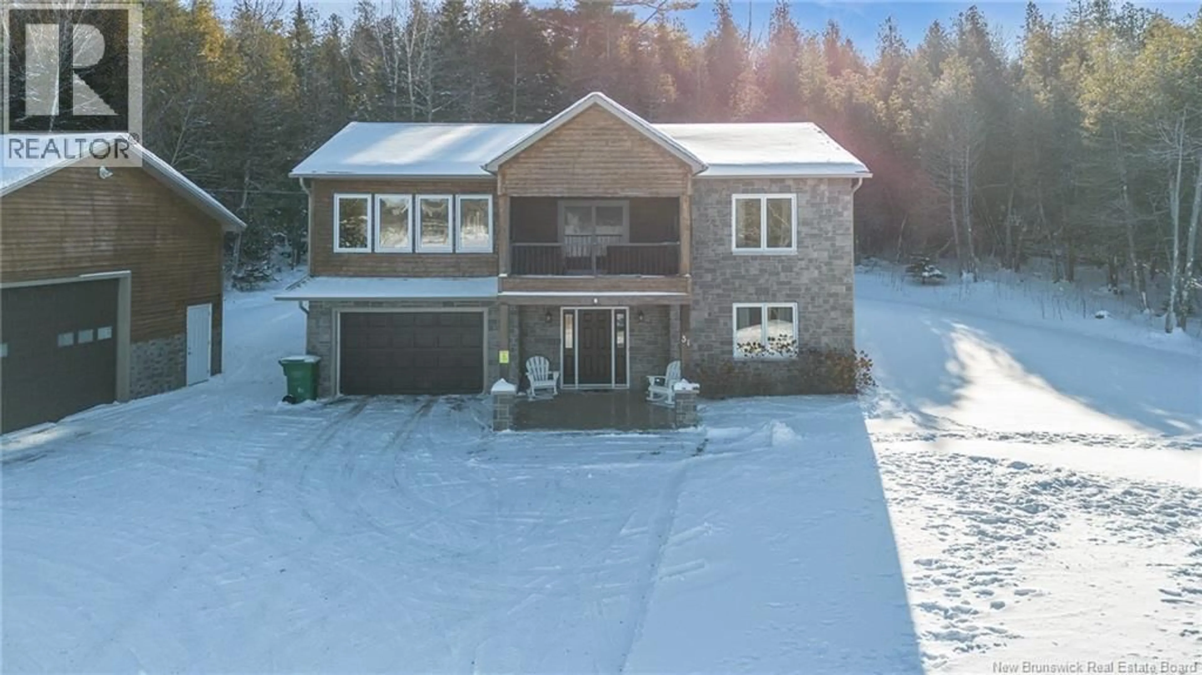 A pic from outside/outdoor area/front of a property/back of a property/a pic from drone, building for 31 SAINT CHARLES COURT, Upper Kingsclear New Brunswick E3E0C7