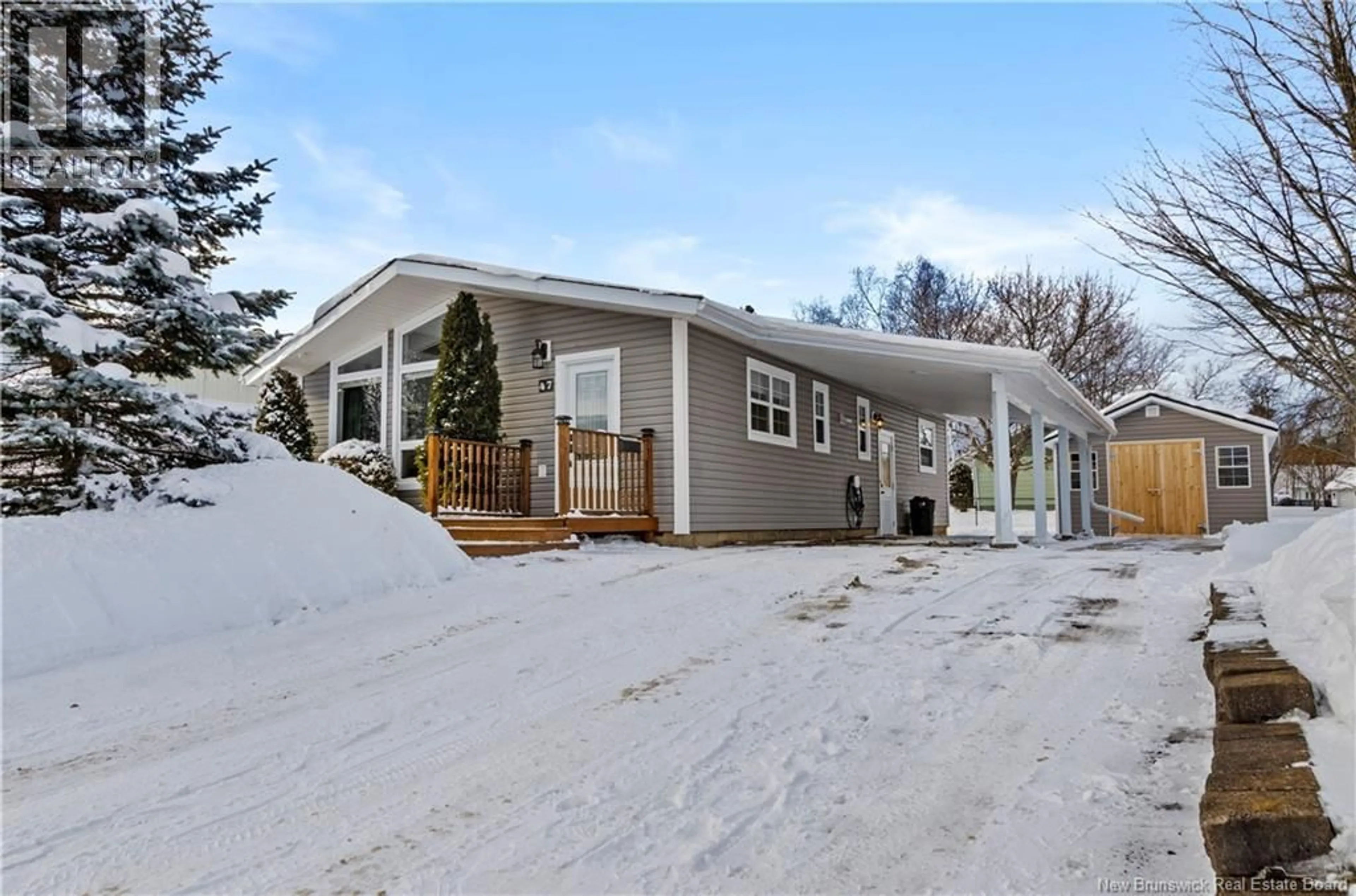 Unknown for 47 ROCHESTER STREET, Fredericton New Brunswick E3B4T2