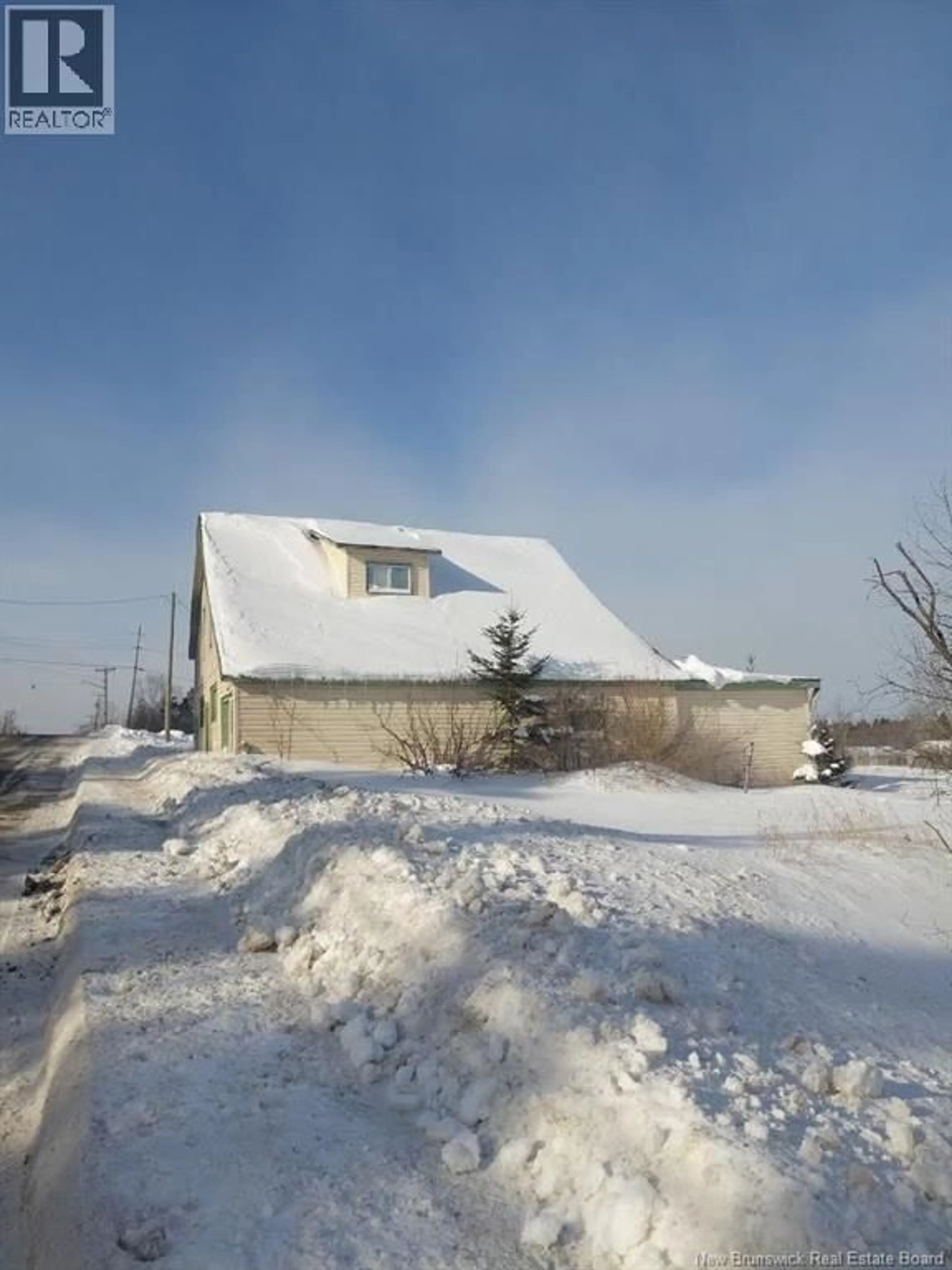 Shed for 4390 MAIN STREET, Belledune New Brunswick E8G2P6