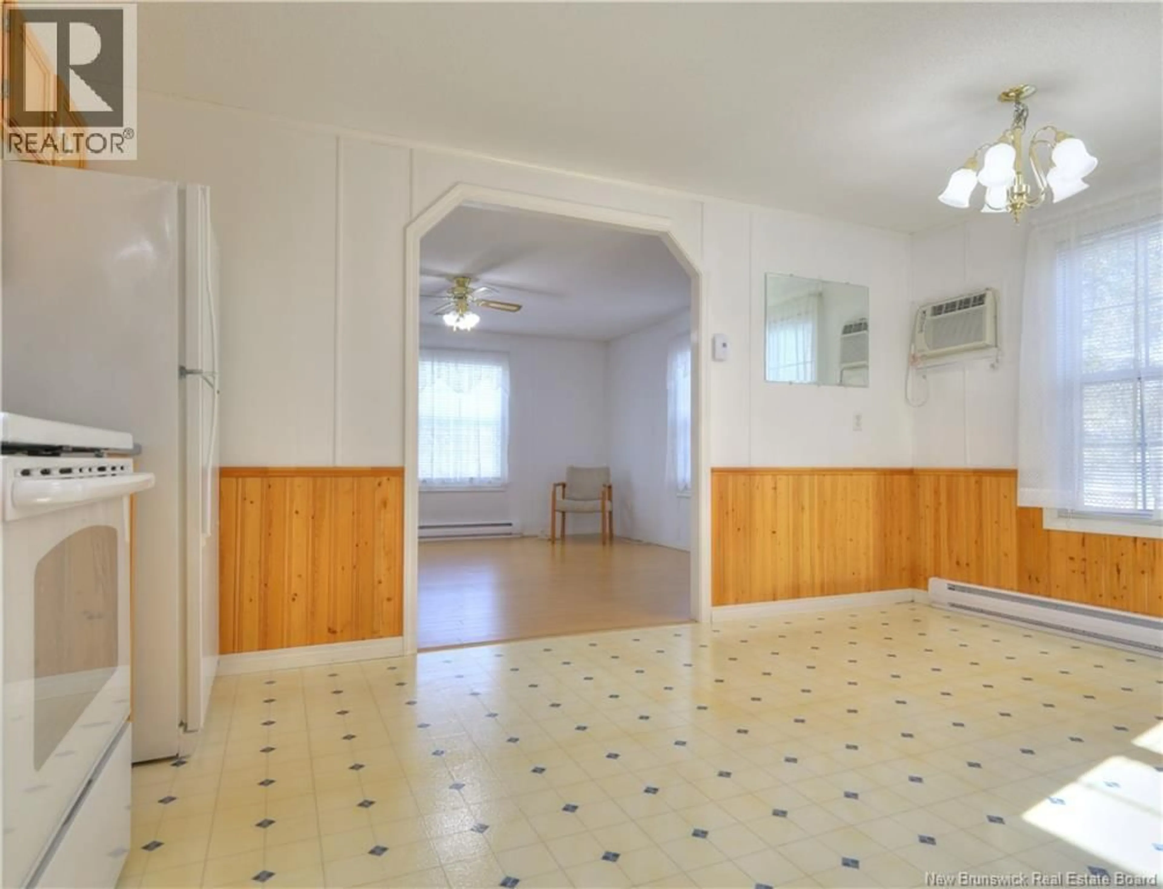 Unknown for 5 NORTHRUP CRESCENT, Lincoln New Brunswick E3B6V1