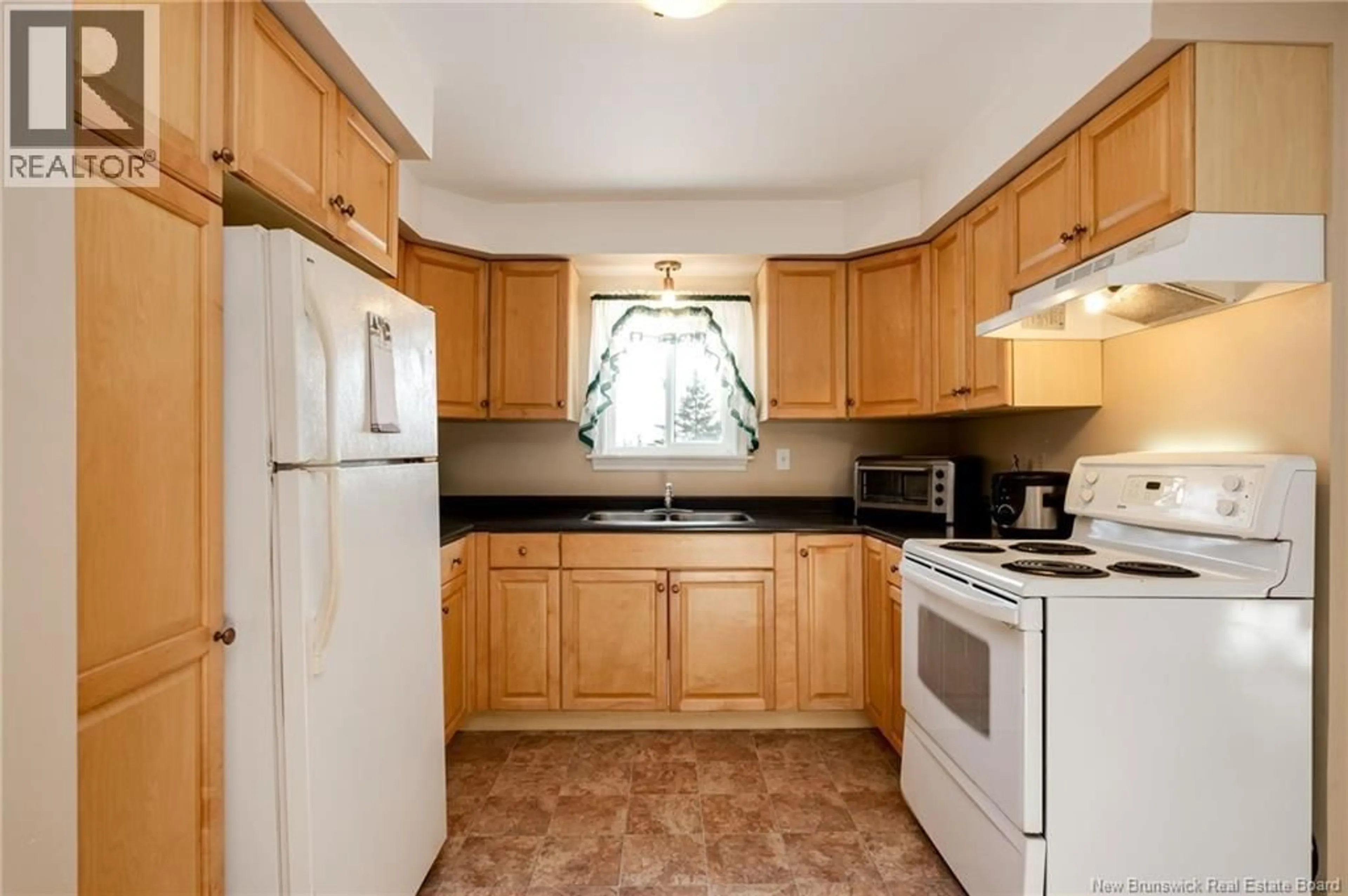 Standard kitchen, ceramic/tile floor for 2780 LORNEVILLE ROAD, Saint John New Brunswick E2M7K8