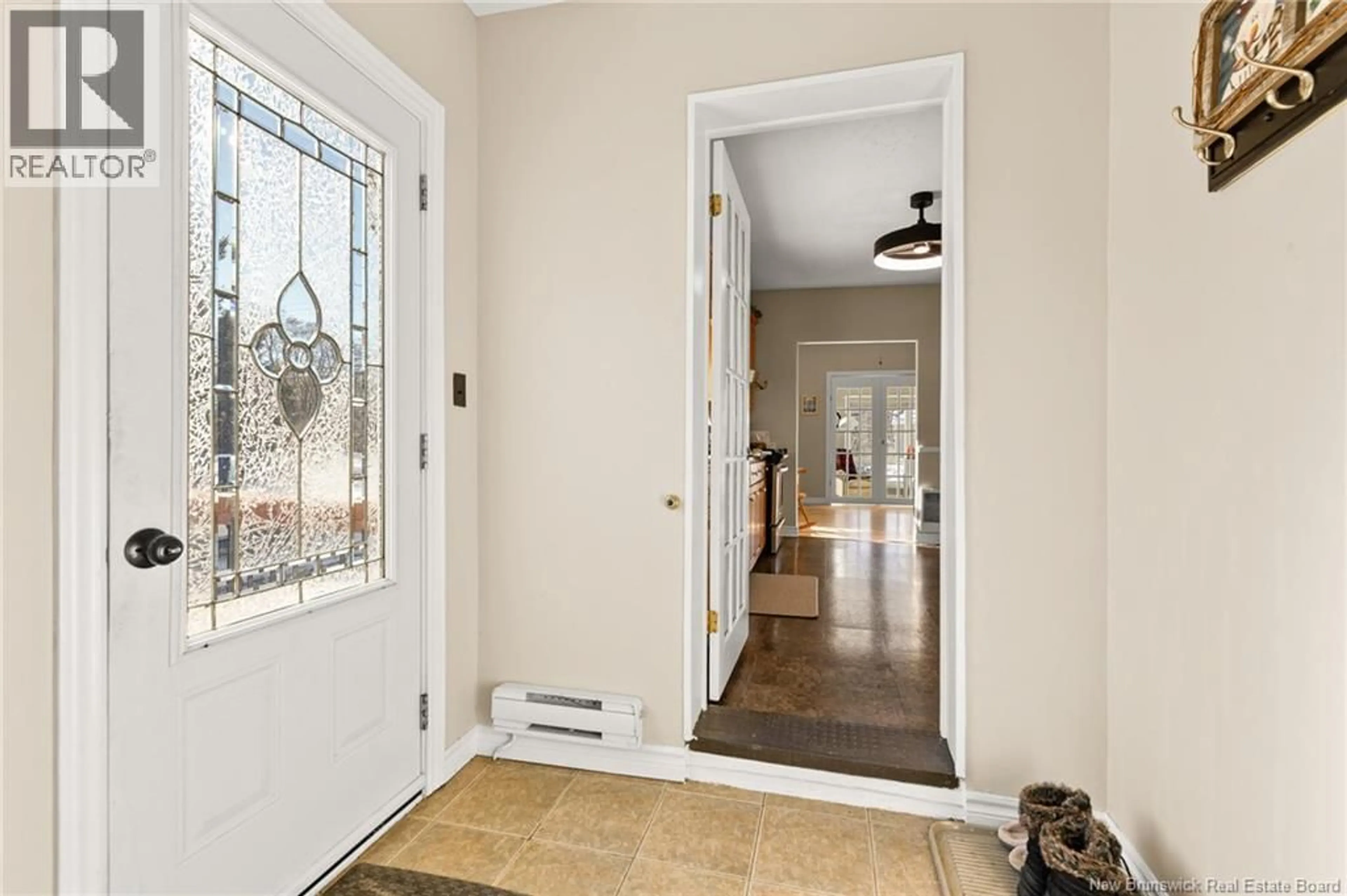Indoor entryway for 52 ACADIE, Richibucto New Brunswick E4W3V7