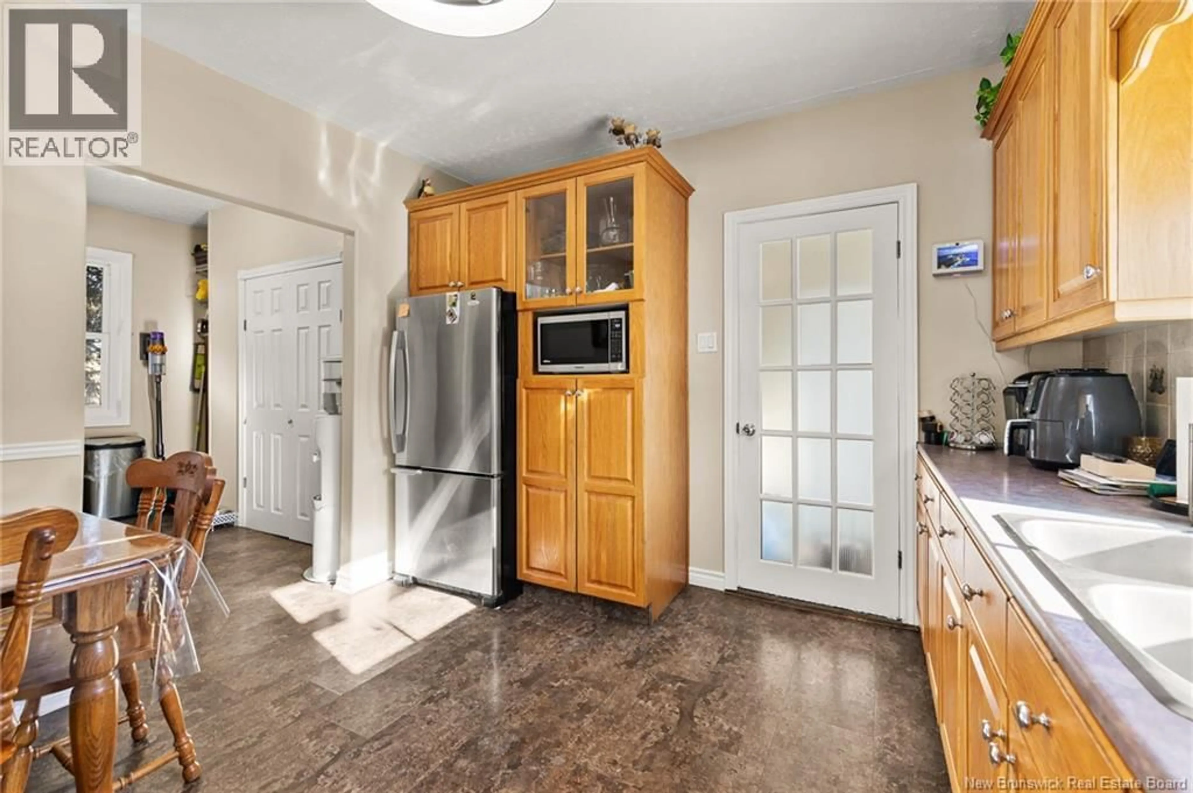 Standard kitchen, ceramic/tile floor for 52 ACADIE, Richibucto New Brunswick E4W3V7
