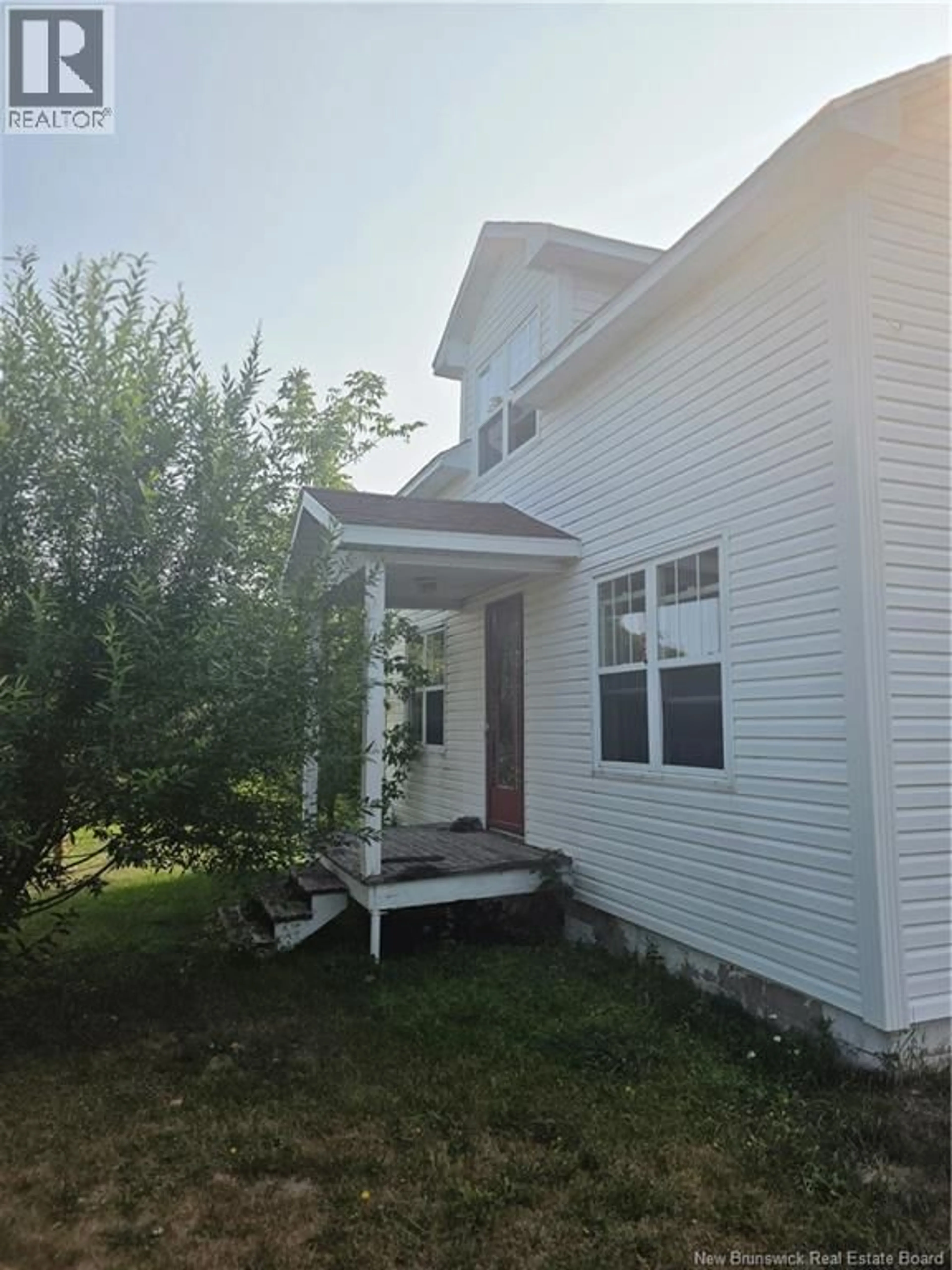 Home with vinyl exterior material, building for 1510 ALEXANDER DRIVE, Bathurst New Brunswick E2A3R2