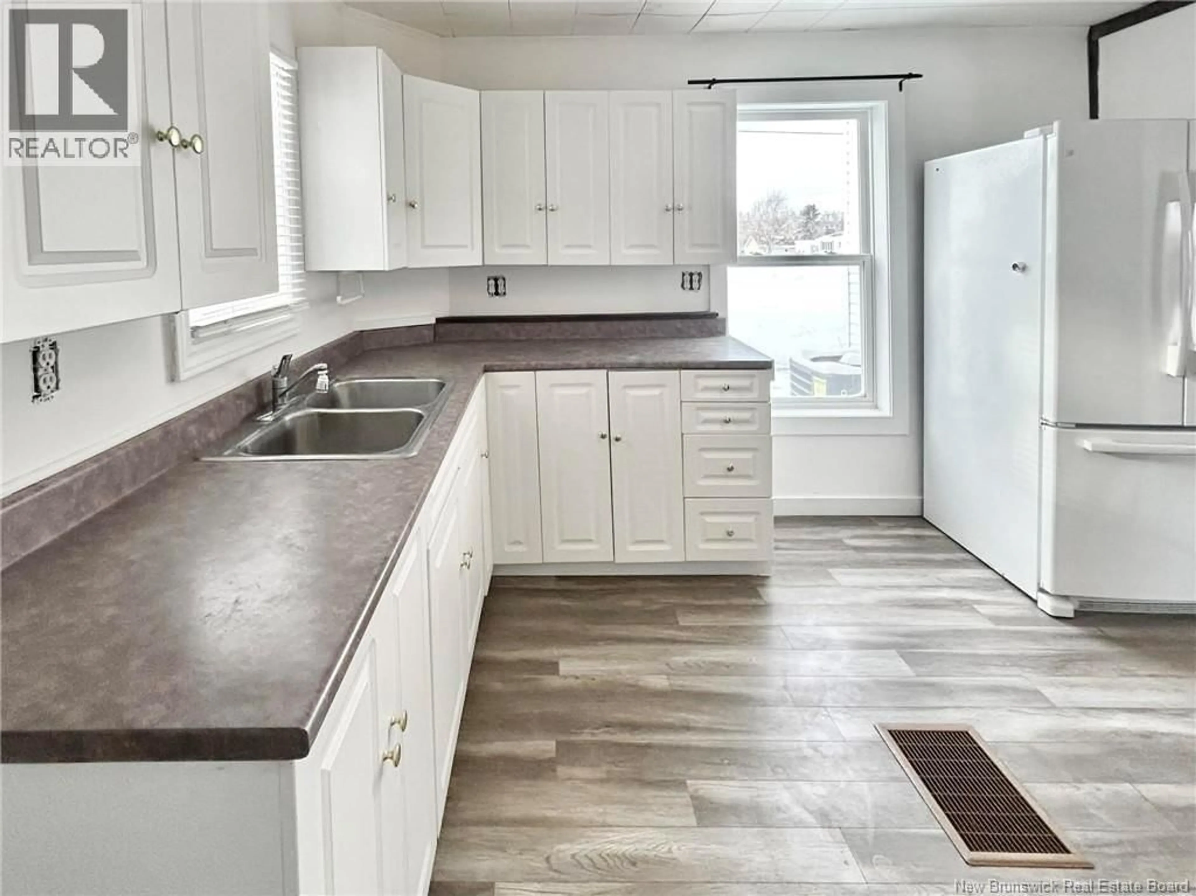 Unknown for 16 HIGHFIELD STREET, Miramichi New Brunswick E1N4J3