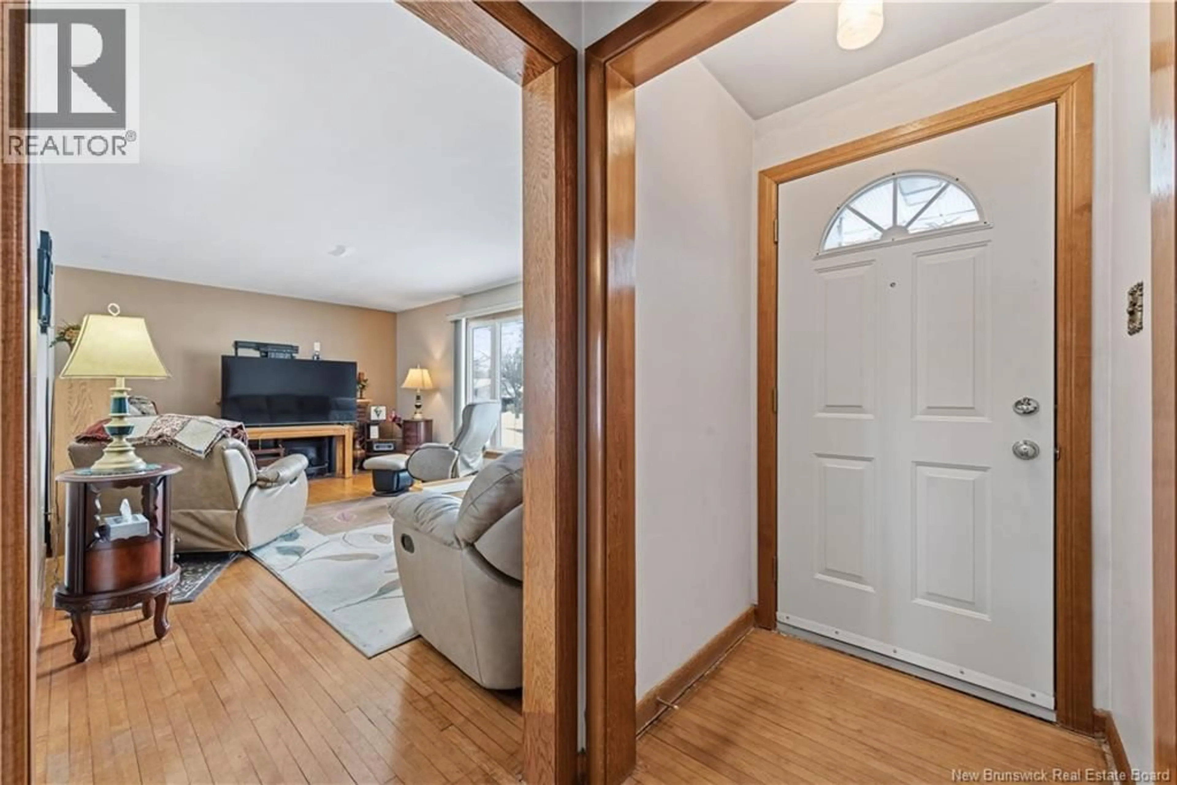 Indoor entryway for 813 CLEVELAND AVENUE, Riverview New Brunswick E1B1Y8