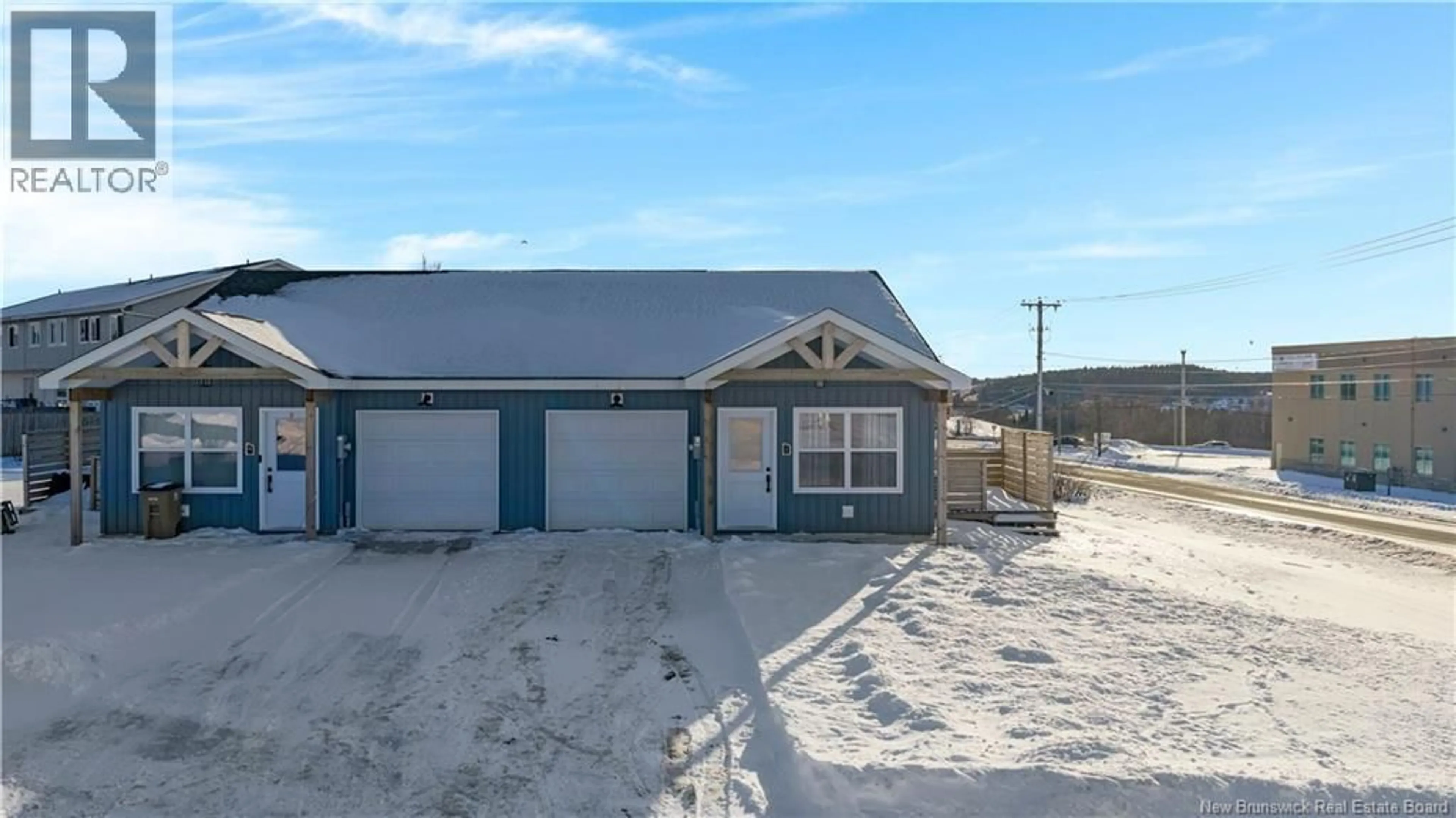 Unknown for 2 COLTER STREET, Saint John New Brunswick E2J0L8