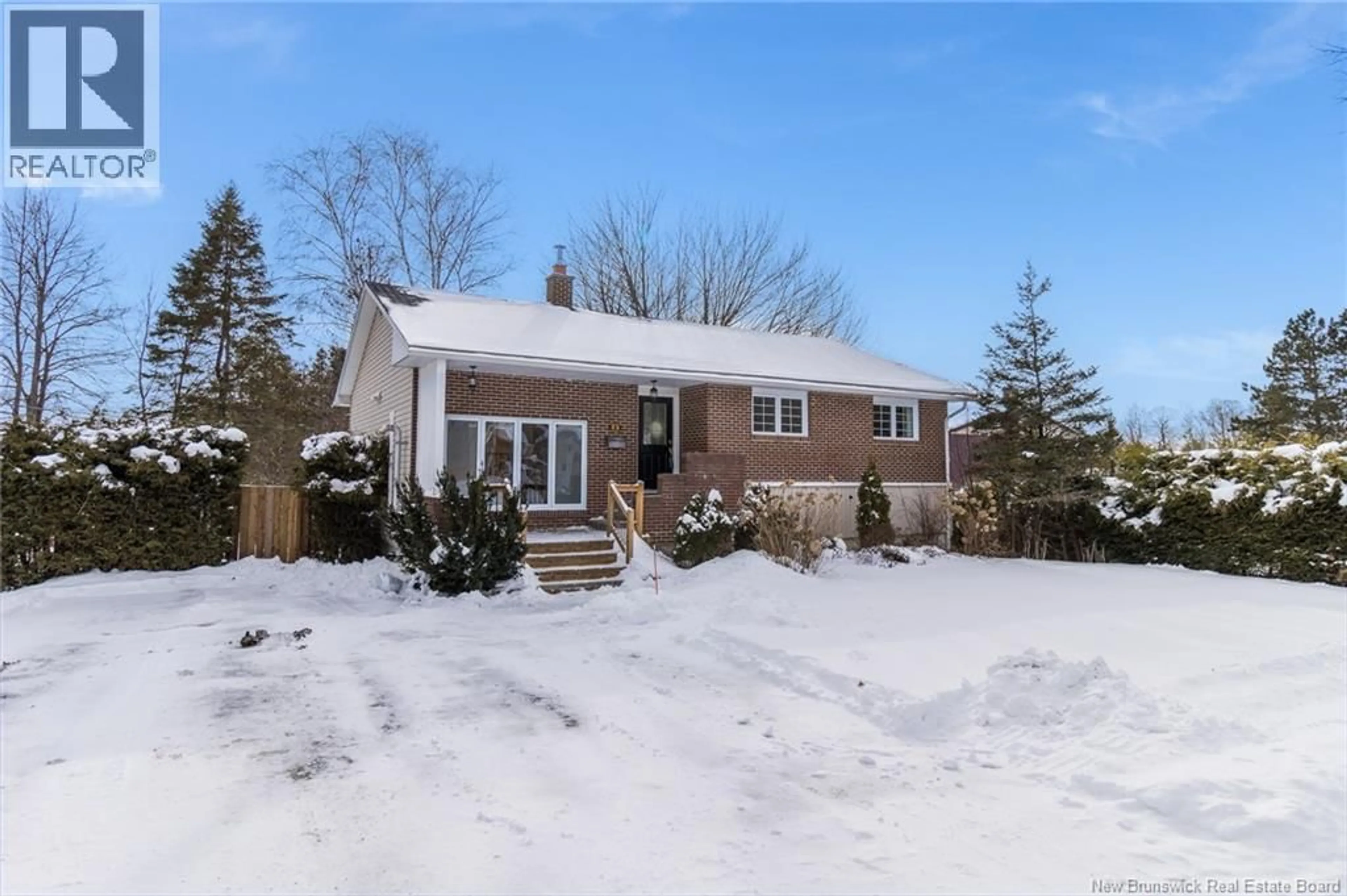 Unknown for 43 WILLIAM STREET, Fredericton New Brunswick E3A4V7