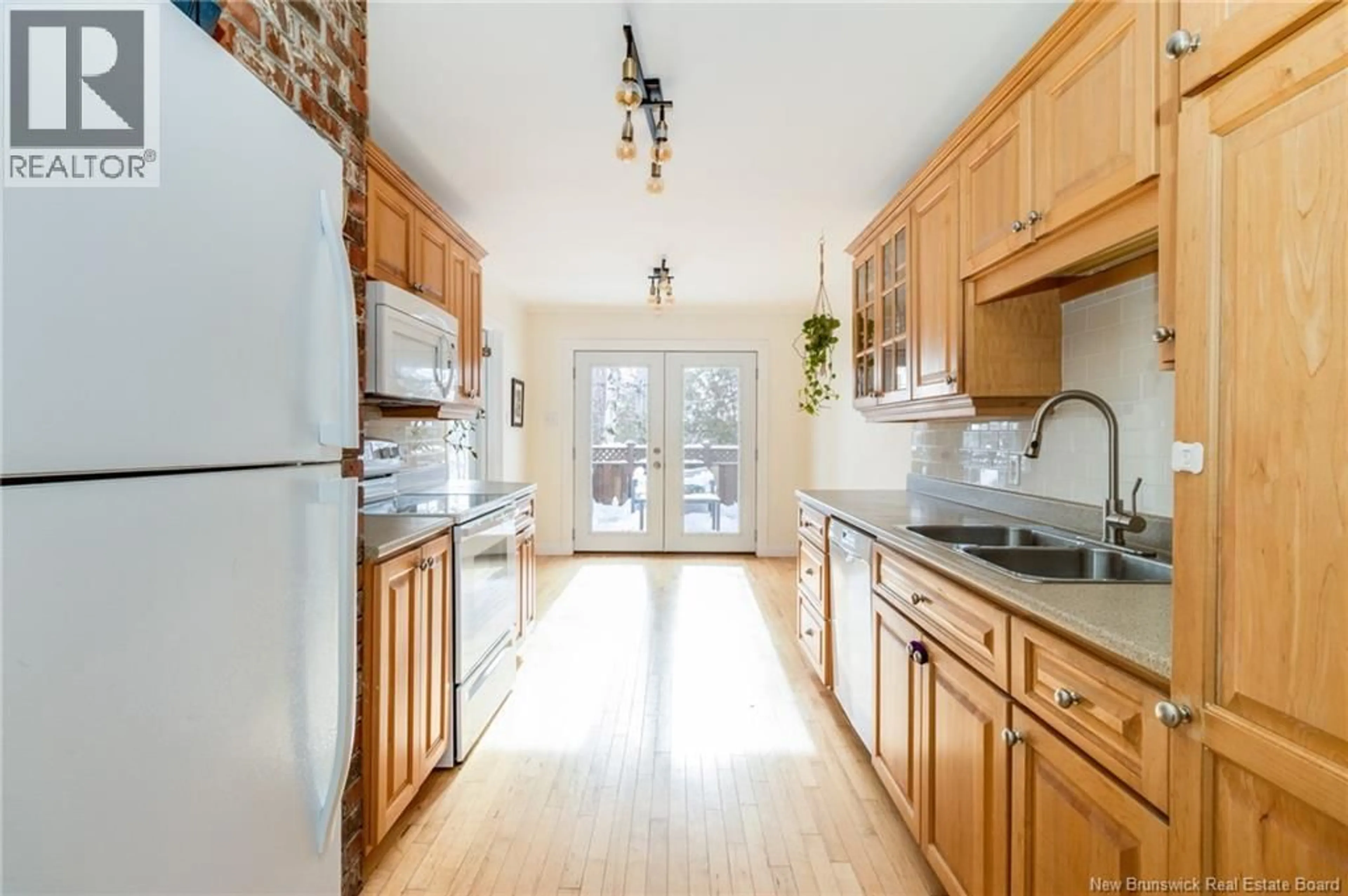 Open concept kitchen, unknown for 43 WILLIAM STREET, Fredericton New Brunswick E3A4V7