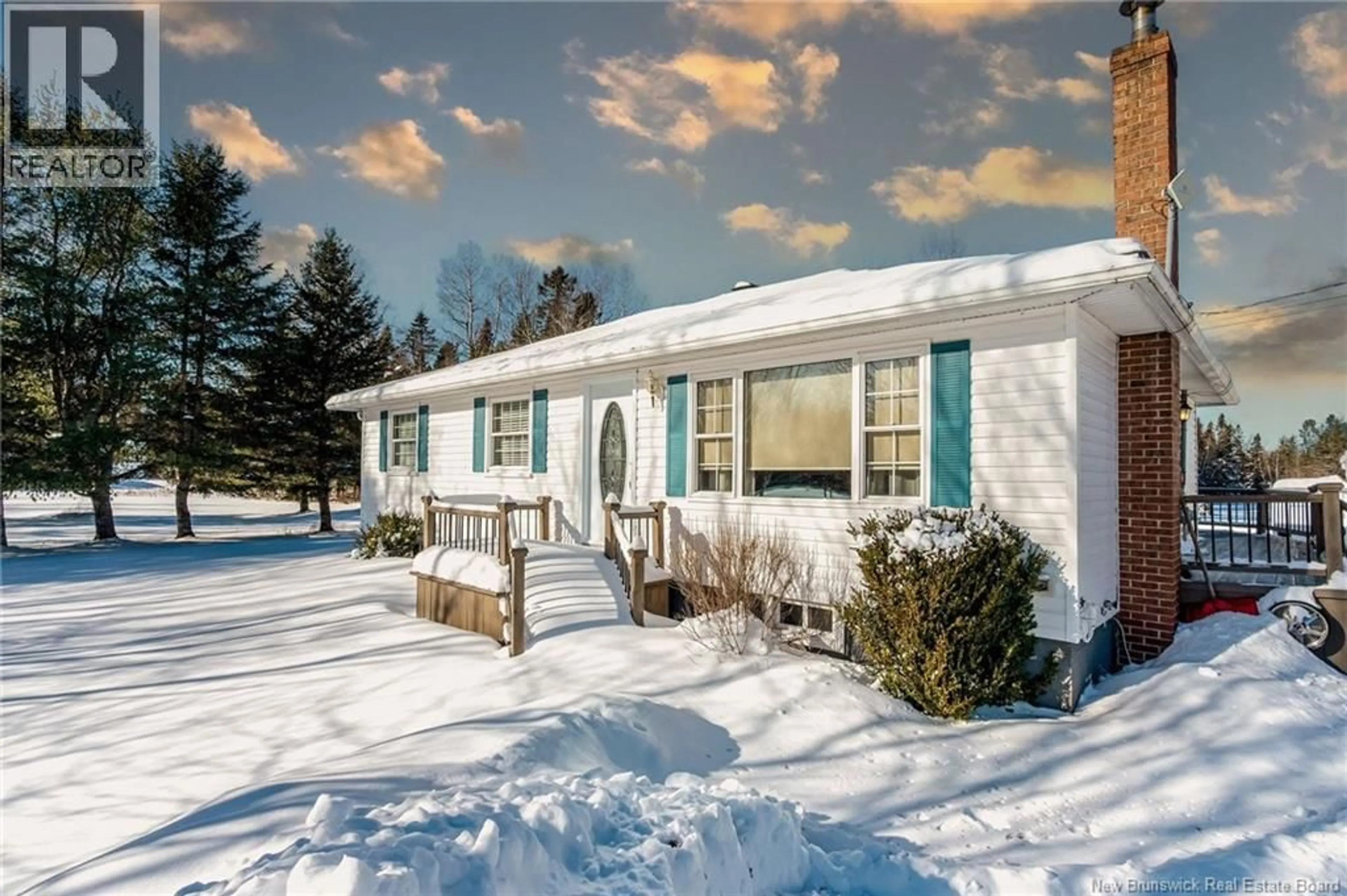 Home with vinyl exterior material, street for 7344 ROUTE 515, Saint-Paul New Brunswick E4T3T3