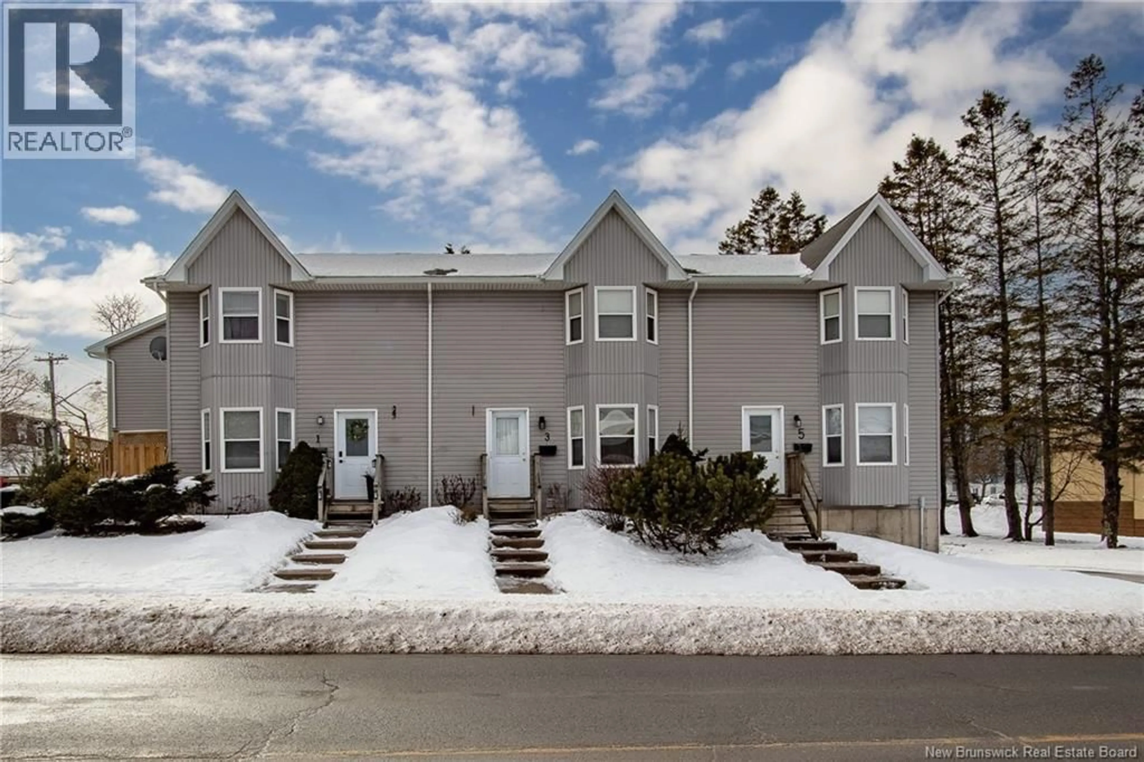 Unknown for 3 MANCHESTER AVENUE, Saint John New Brunswick E2M5T2