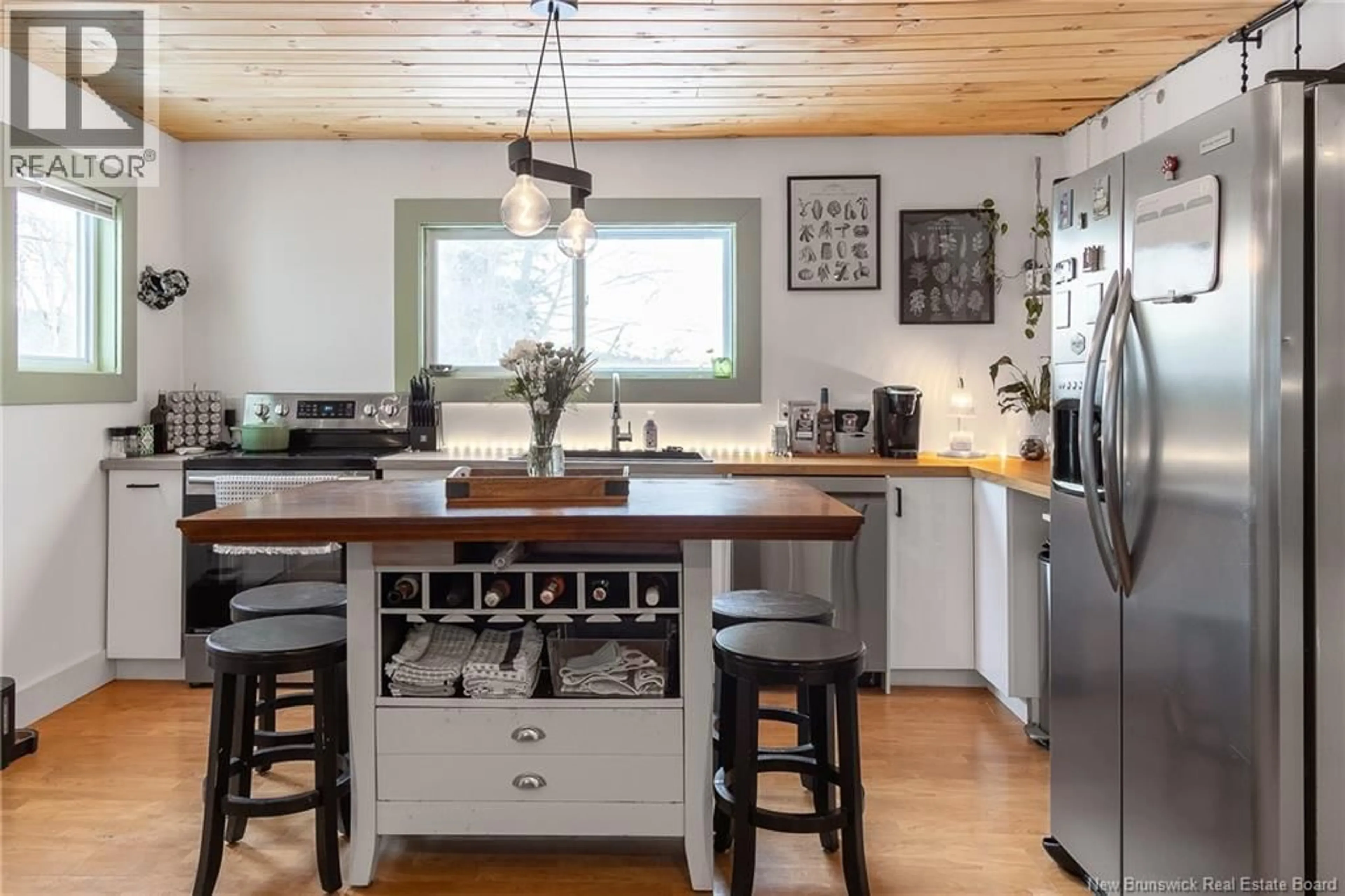 Rustic kitchen, unknown for 1301 ROUTE 860, Smithtown New Brunswick E2G1L3