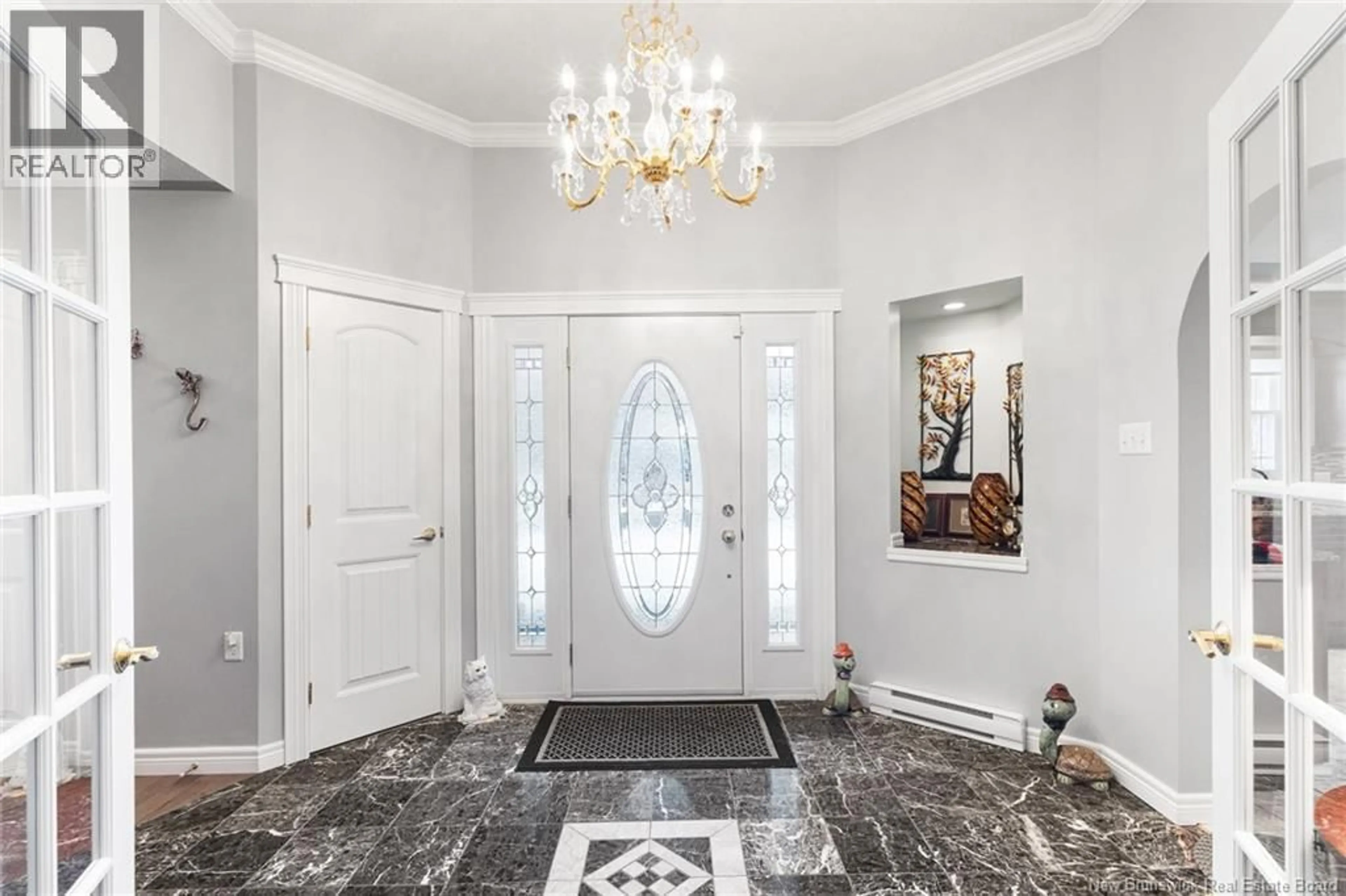 Indoor foyer for 88 DARRYL DRIVE, Burton New Brunswick E2V3C2