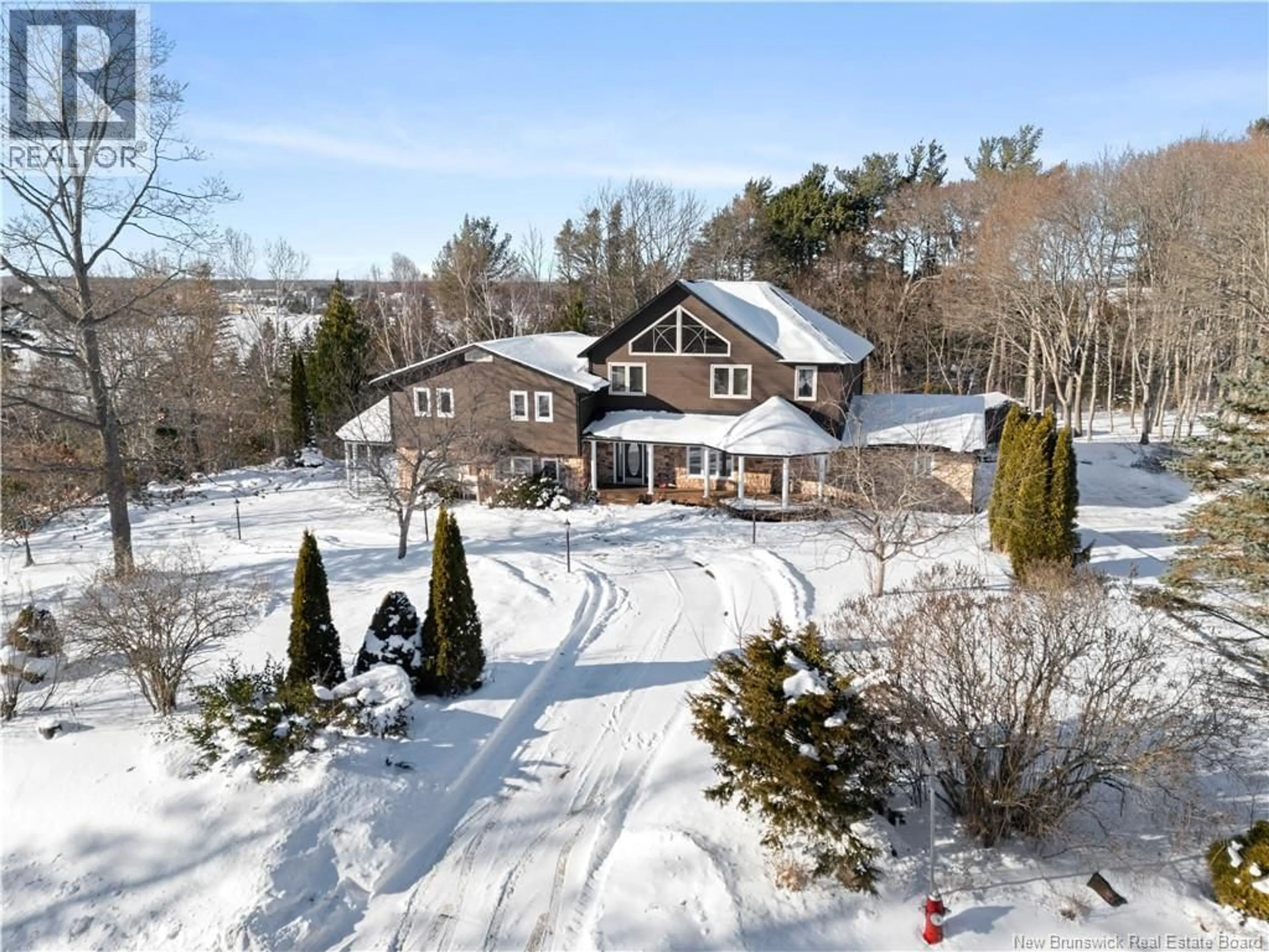 A pic from outside/outdoor area/front of a property/back of a property/a pic from drone, mountain view for 46 WEBSTER STREET, Shediac New Brunswick E4P2X3