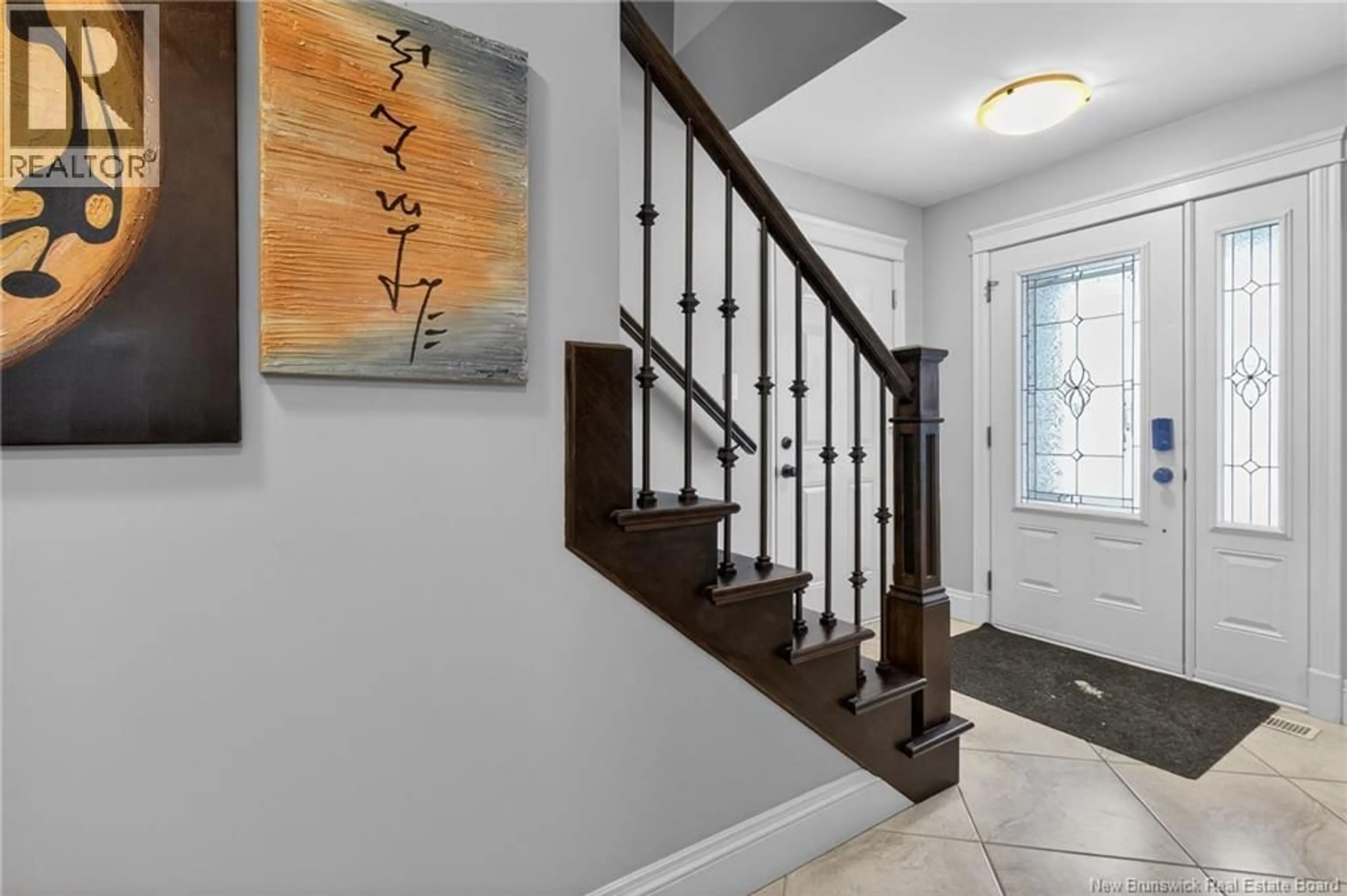 Indoor entryway for 124 LAROCHELLE STREET, Dieppe New Brunswick E1A8Y5