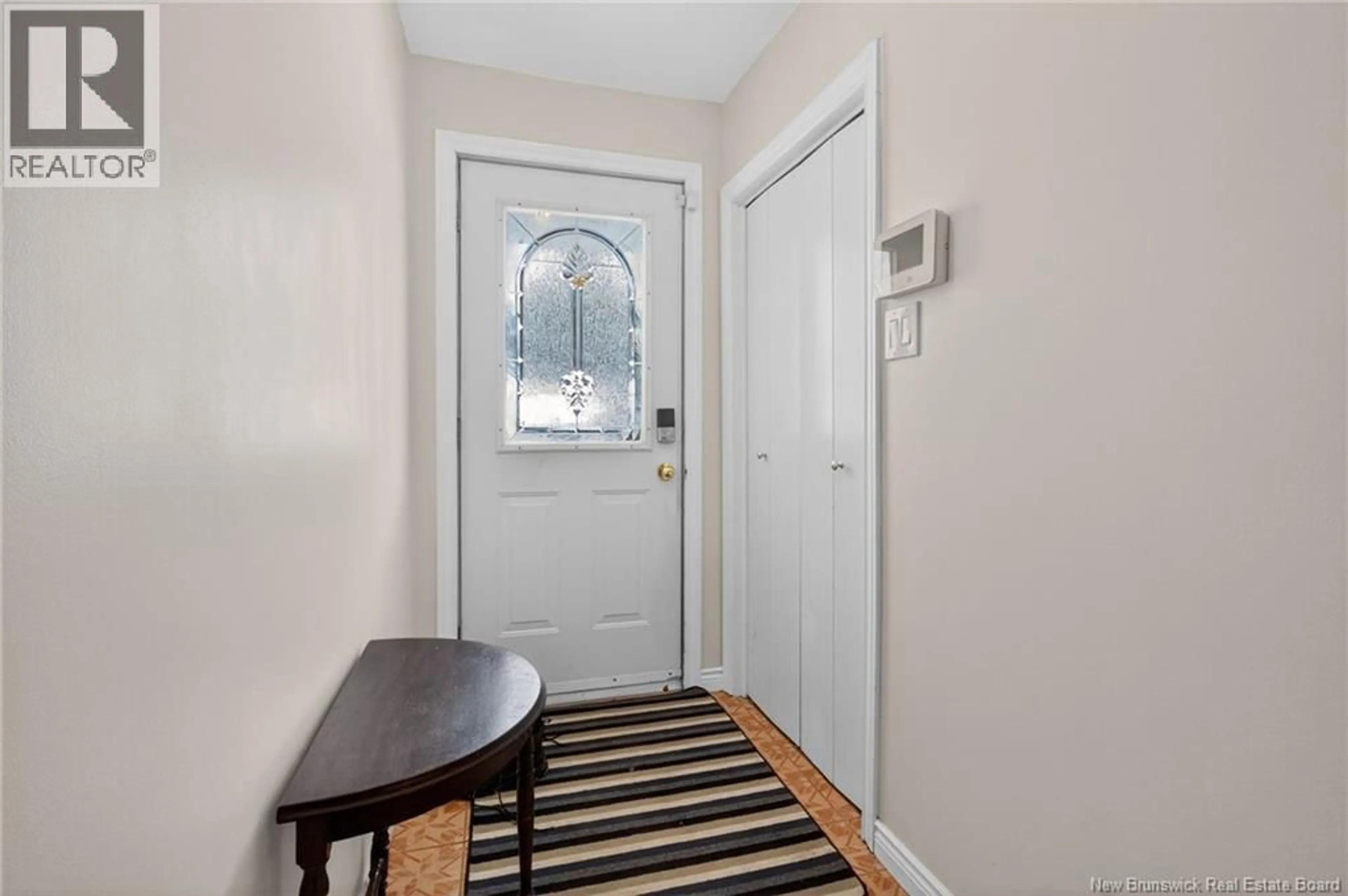 Indoor entryway for 14 CARNEY AVENUE, Moncton New Brunswick E1C4H5
