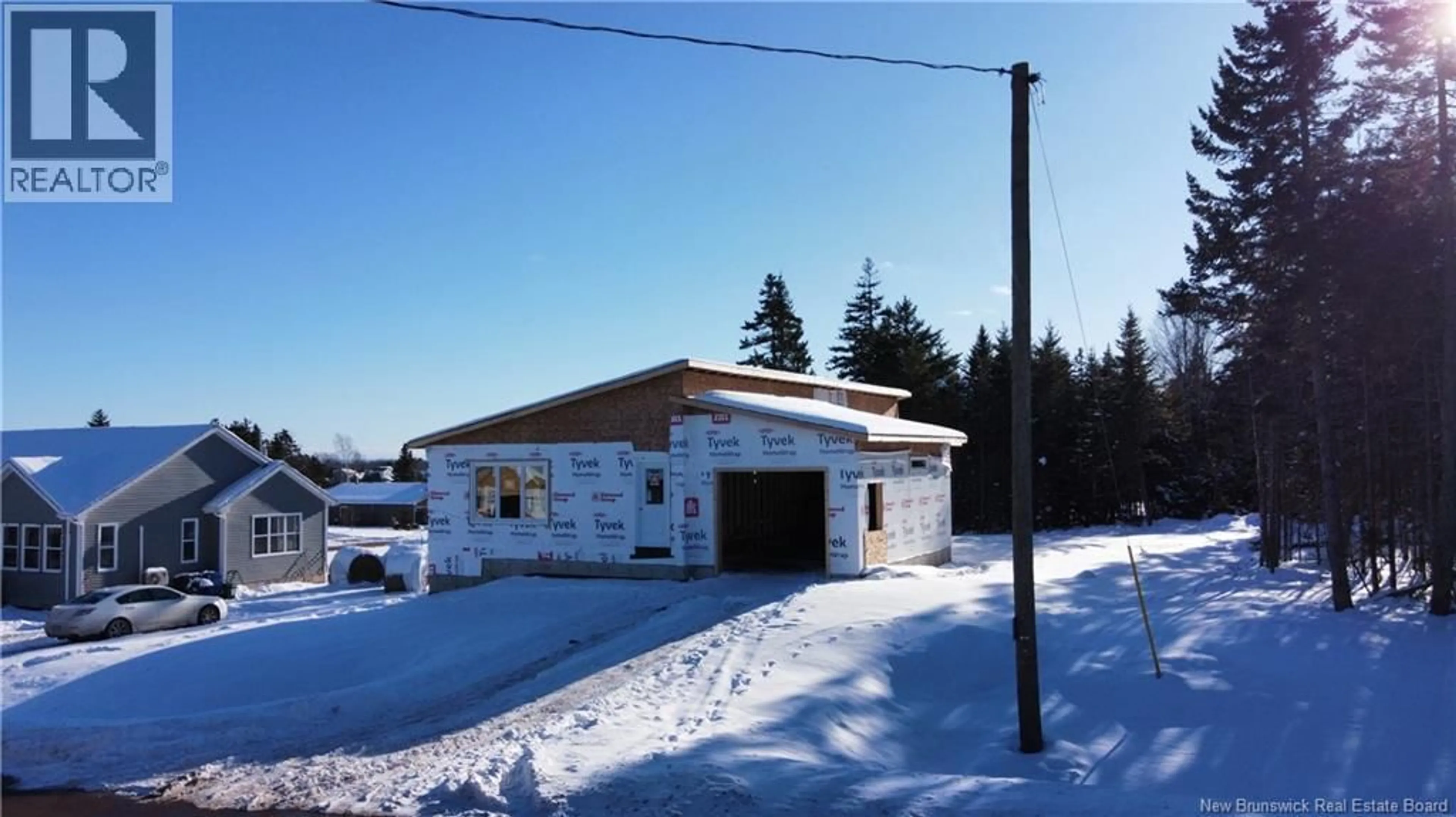 Shed for 34 BURMAN, Sackville New Brunswick E4L0E7