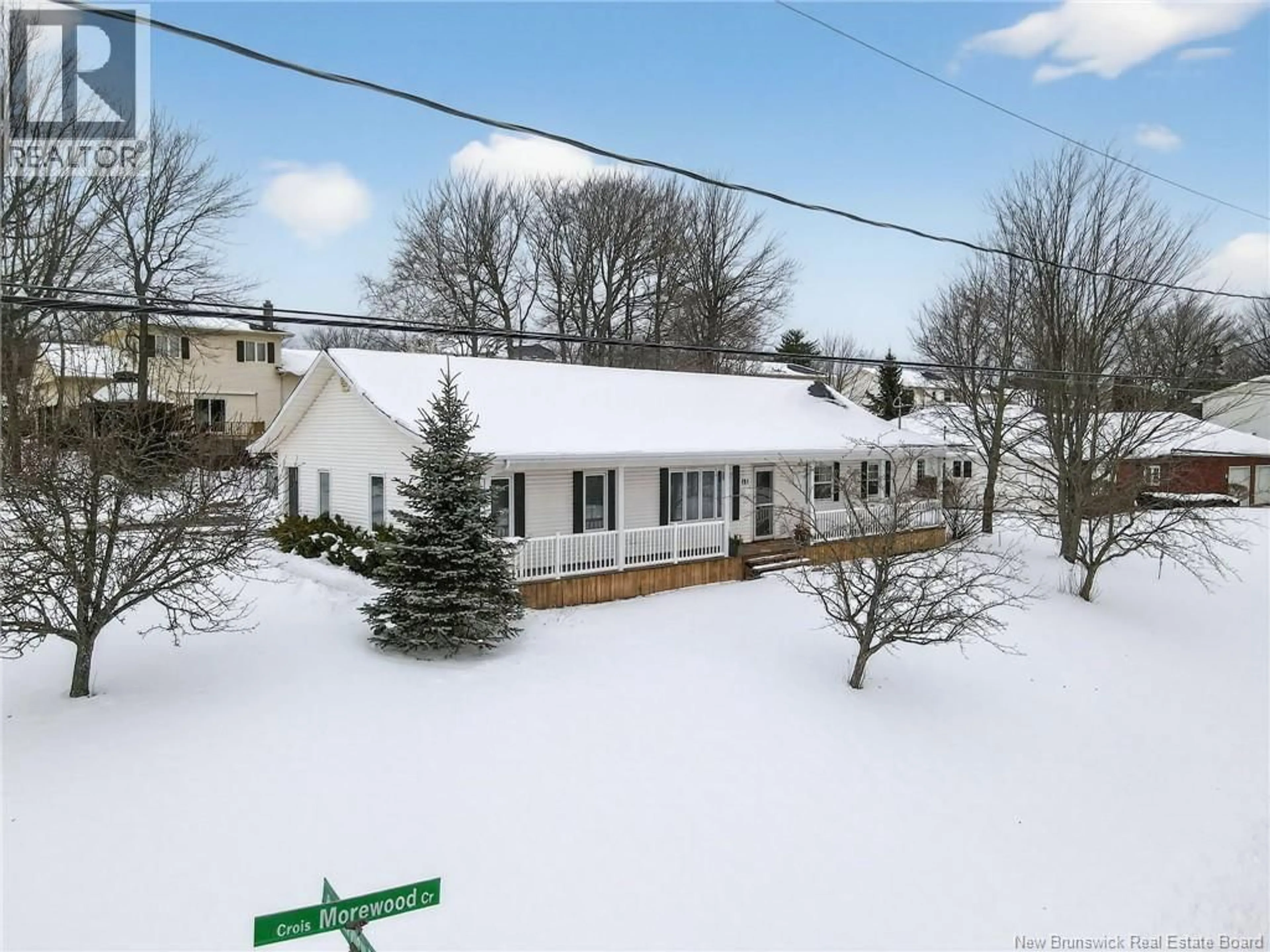A pic from outside/outdoor area/front of a property/back of a property/a pic from drone, street for 191 MOREWOOD CRESCENT, Moncton New Brunswick E1A6L4