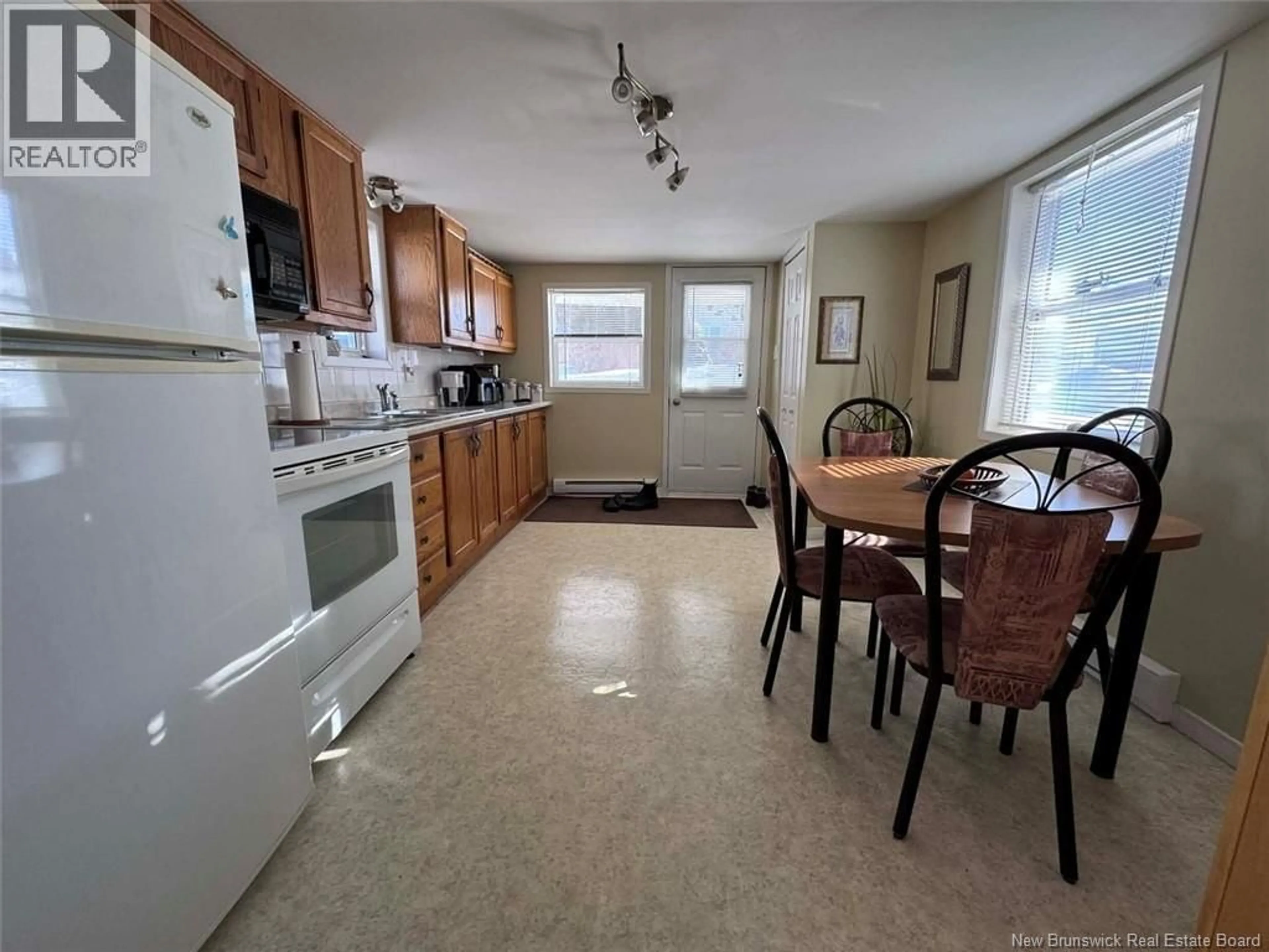 Unknown for 38 39TH AVENUE, Edmundston New Brunswick E3V2X2