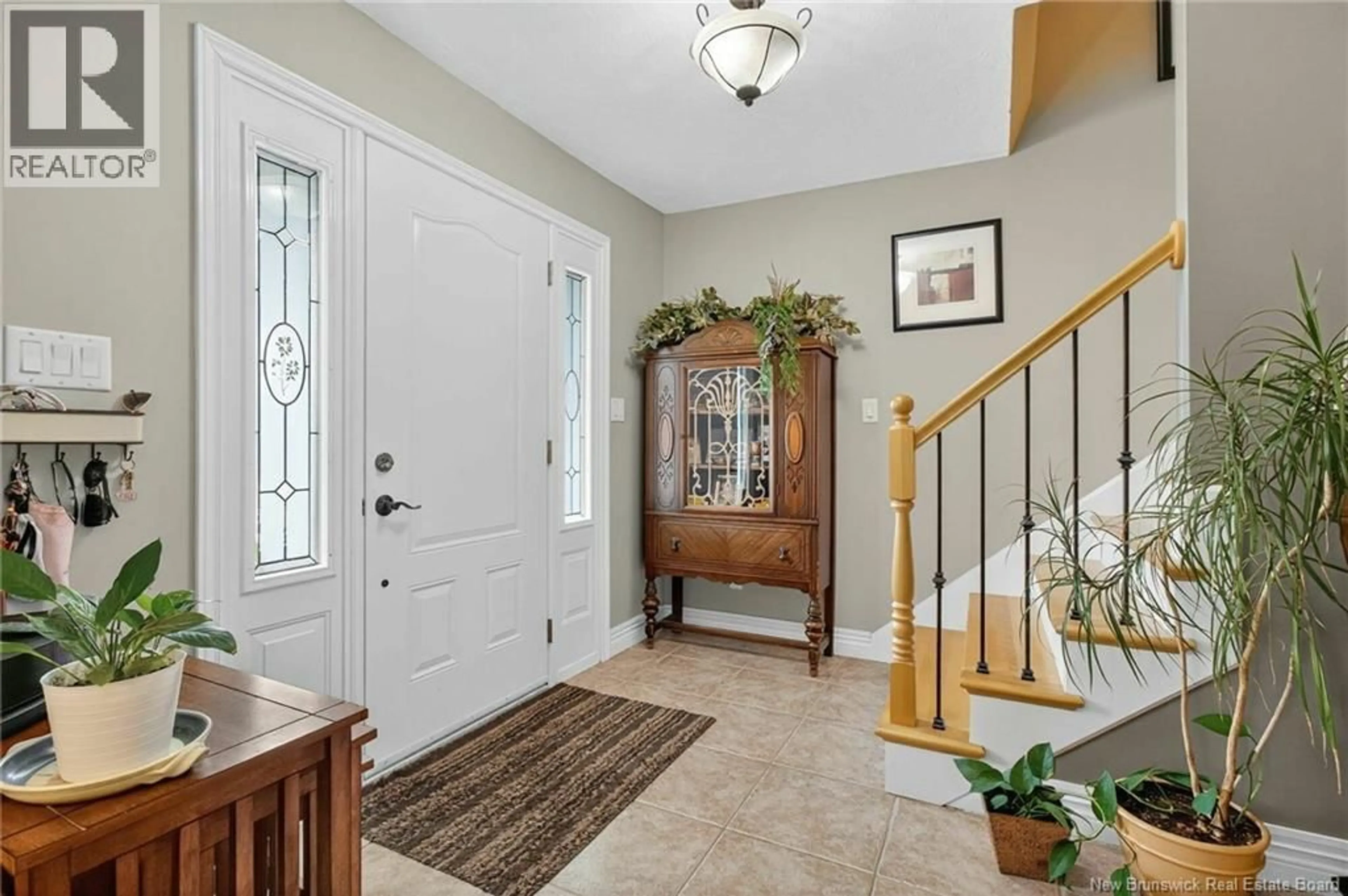 Indoor entryway for 340 ALFRED-LÉGER STREET, Dieppe New Brunswick E1A8J3