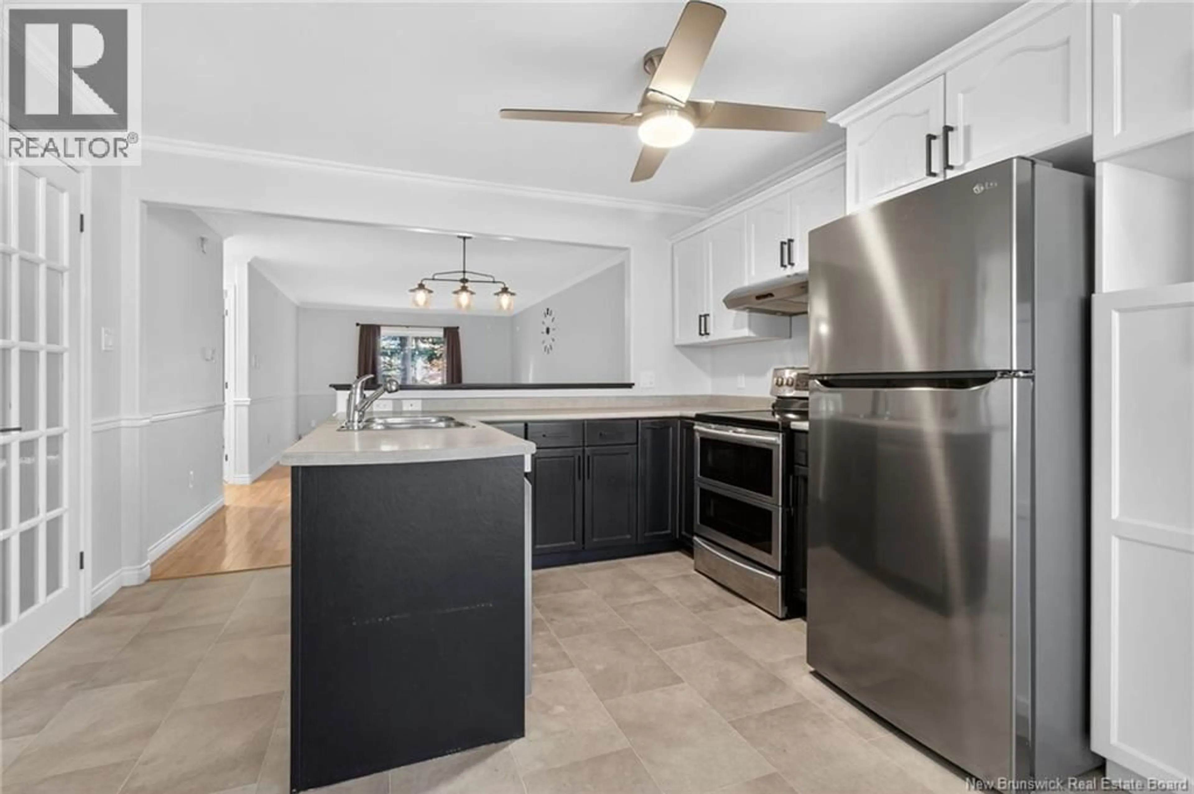 Open concept kitchen, unknown for 21 FIRMIN CRESCENT, Dieppe New Brunswick E1A7T1