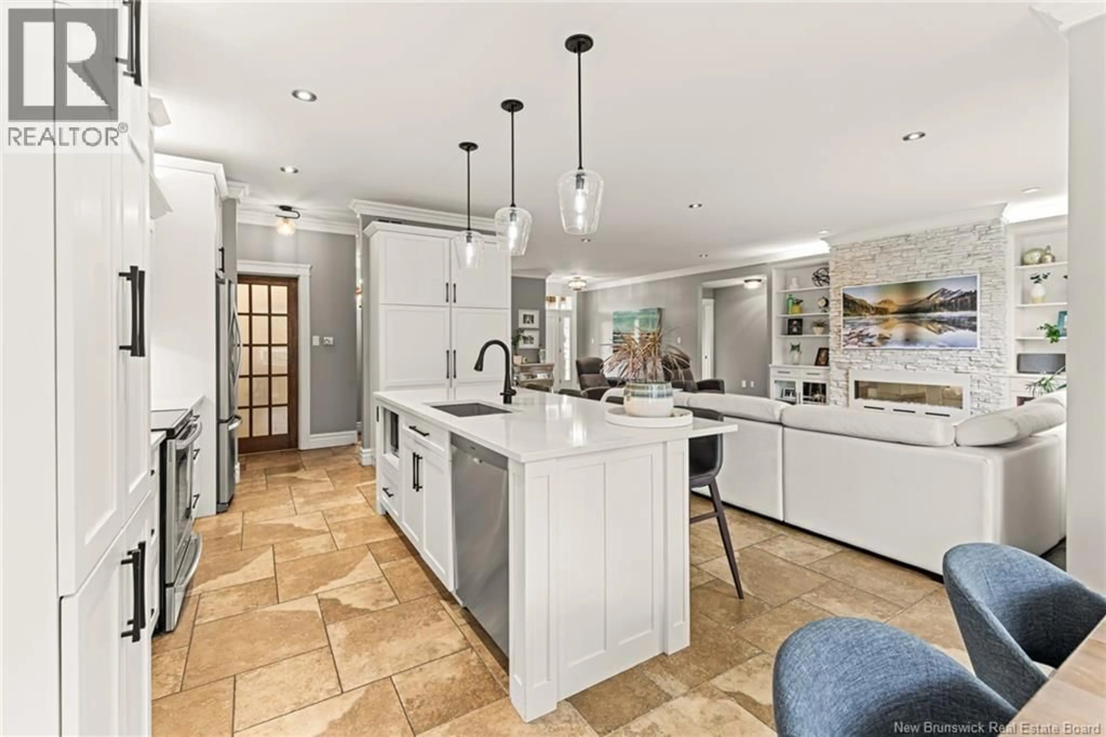 Contemporary kitchen, ceramic/tile floor for 14 JEANNITA STREET, Shediac New Brunswick E4P0E8