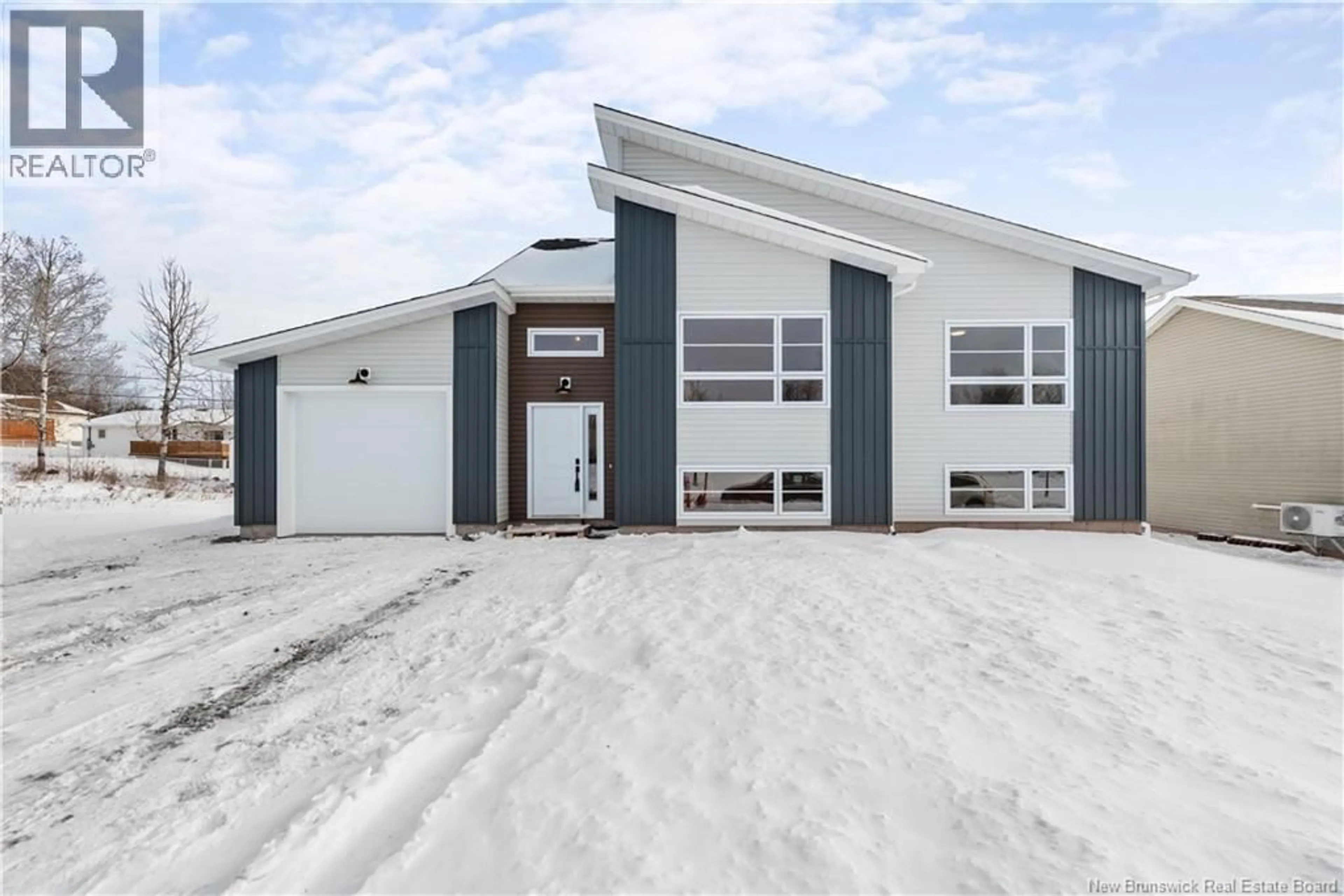 Home with vinyl exterior material, street for 82 MOLLINS CRESCENT, Moncton New Brunswick E1E4L6