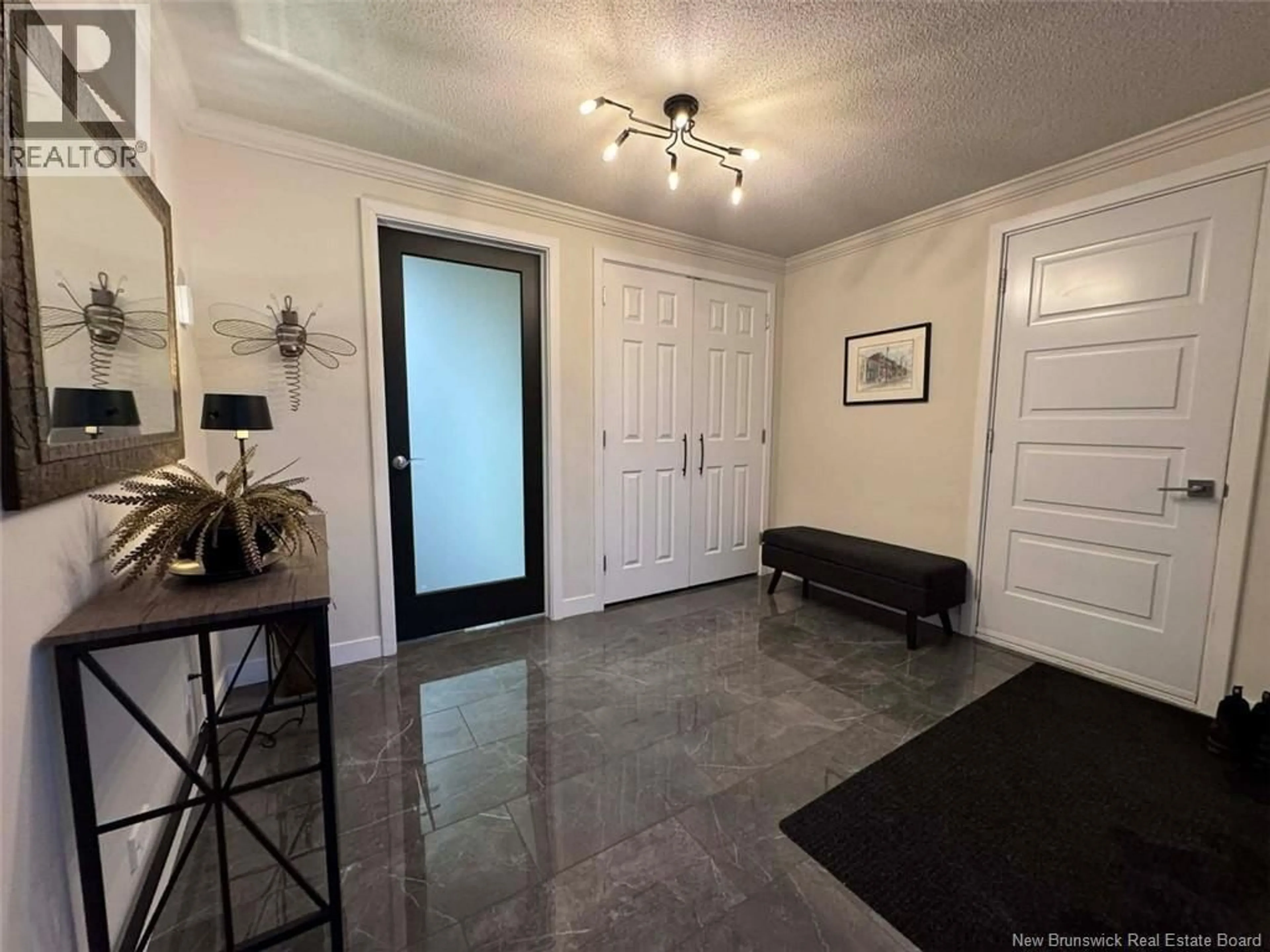 Indoor entryway for 24 47TH AVENUE, Edmundston New Brunswick E3V3C2