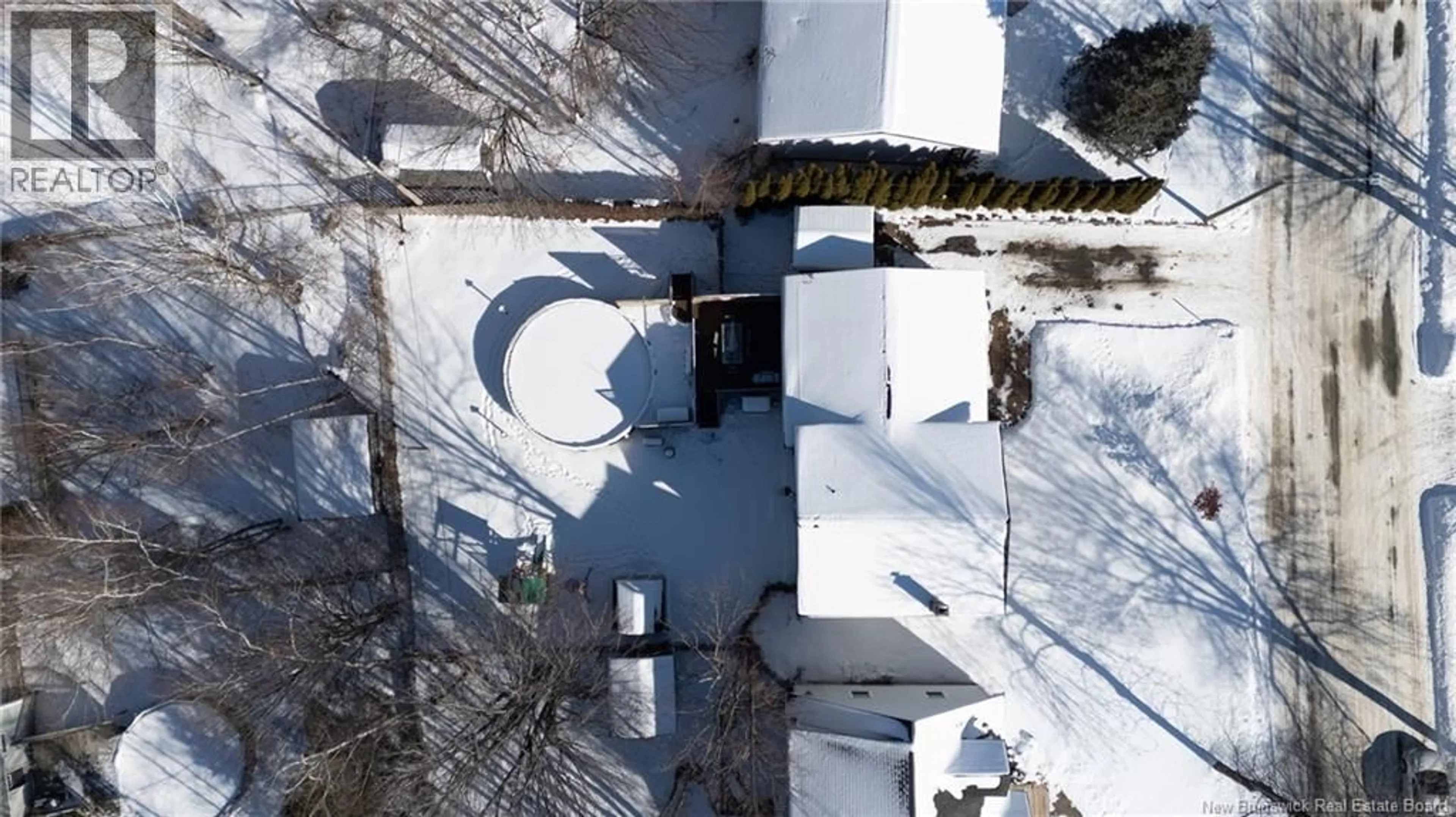 A pic from outside/outdoor area/front of a property/back of a property/a pic from drone, street for 431 CHERRY AVENUE, Fredericton New Brunswick E3A5L2
