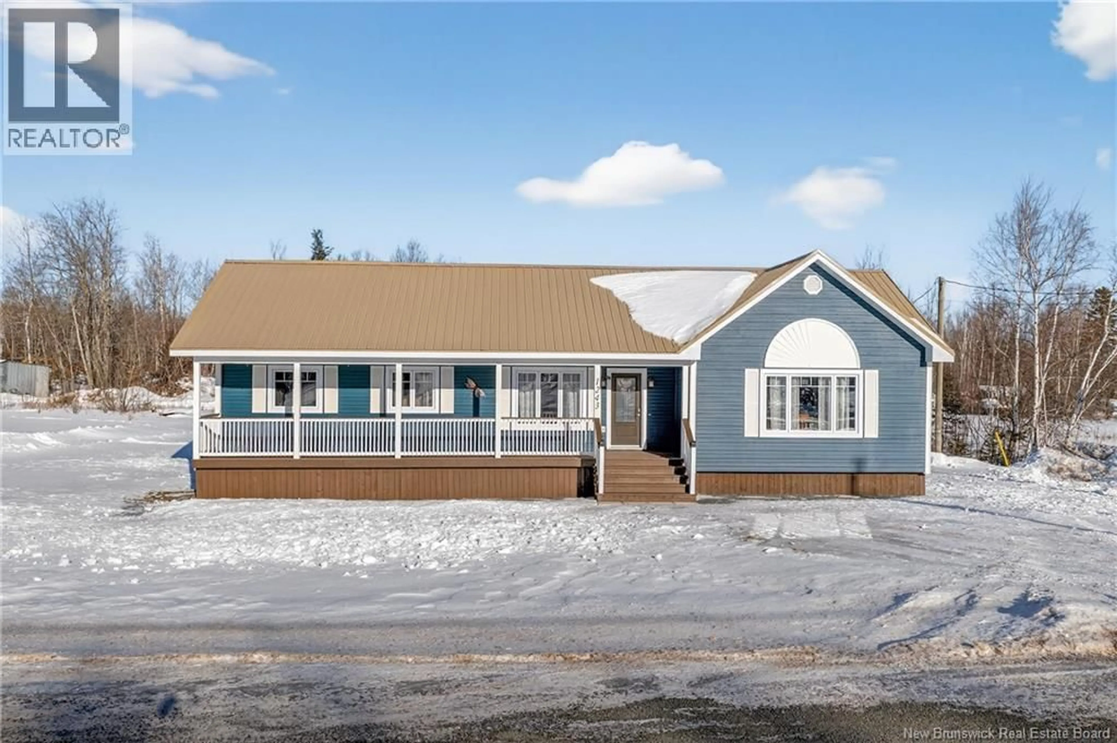 Home with vinyl exterior material, building for 1243 CH VAL-DOUCET CH, Val-Doucet New Brunswick E8R2A5