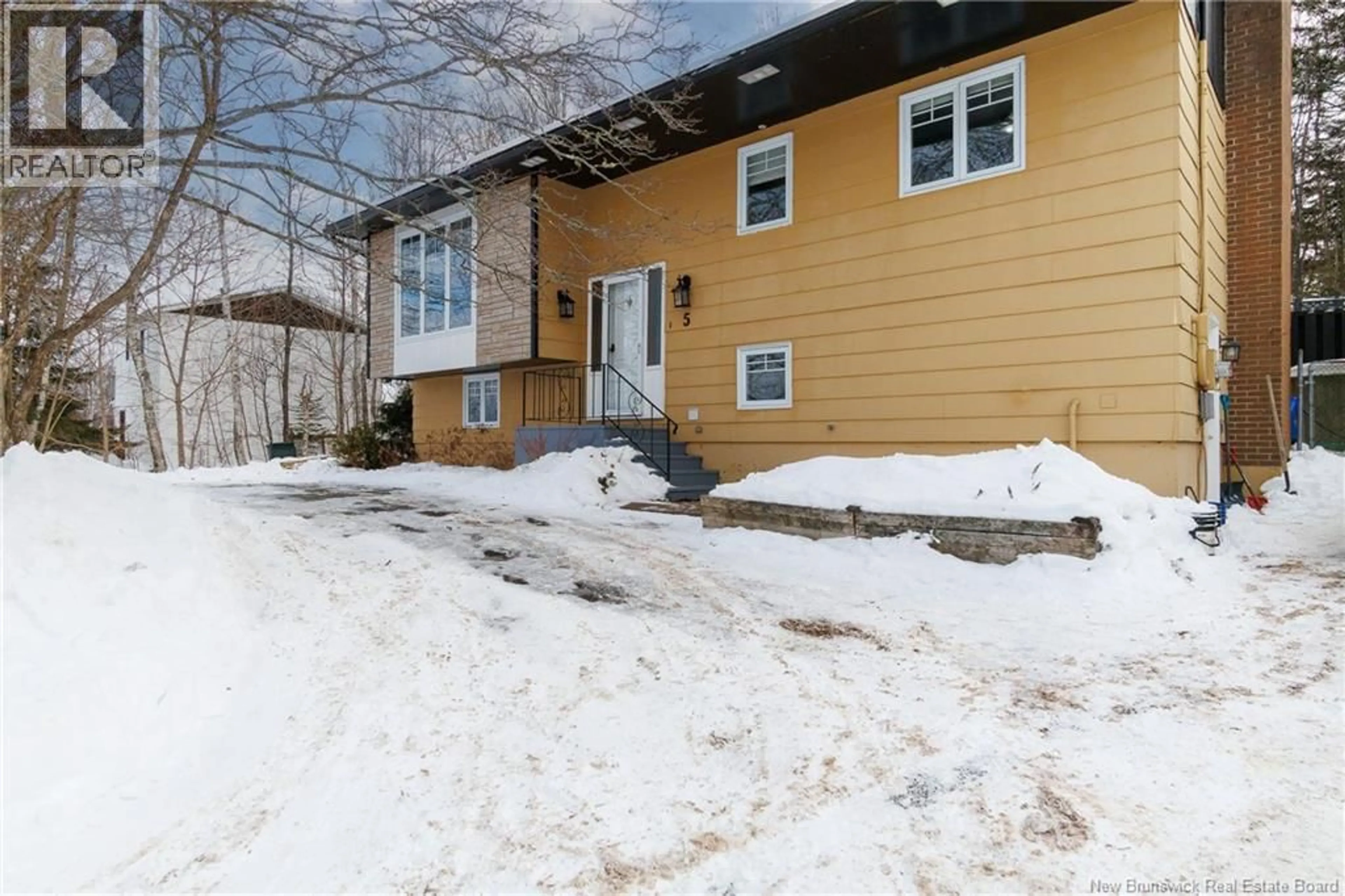 Unknown for 5 BIRCHEE DRIVE, Grand Bay-Westfield New Brunswick E5K3E2