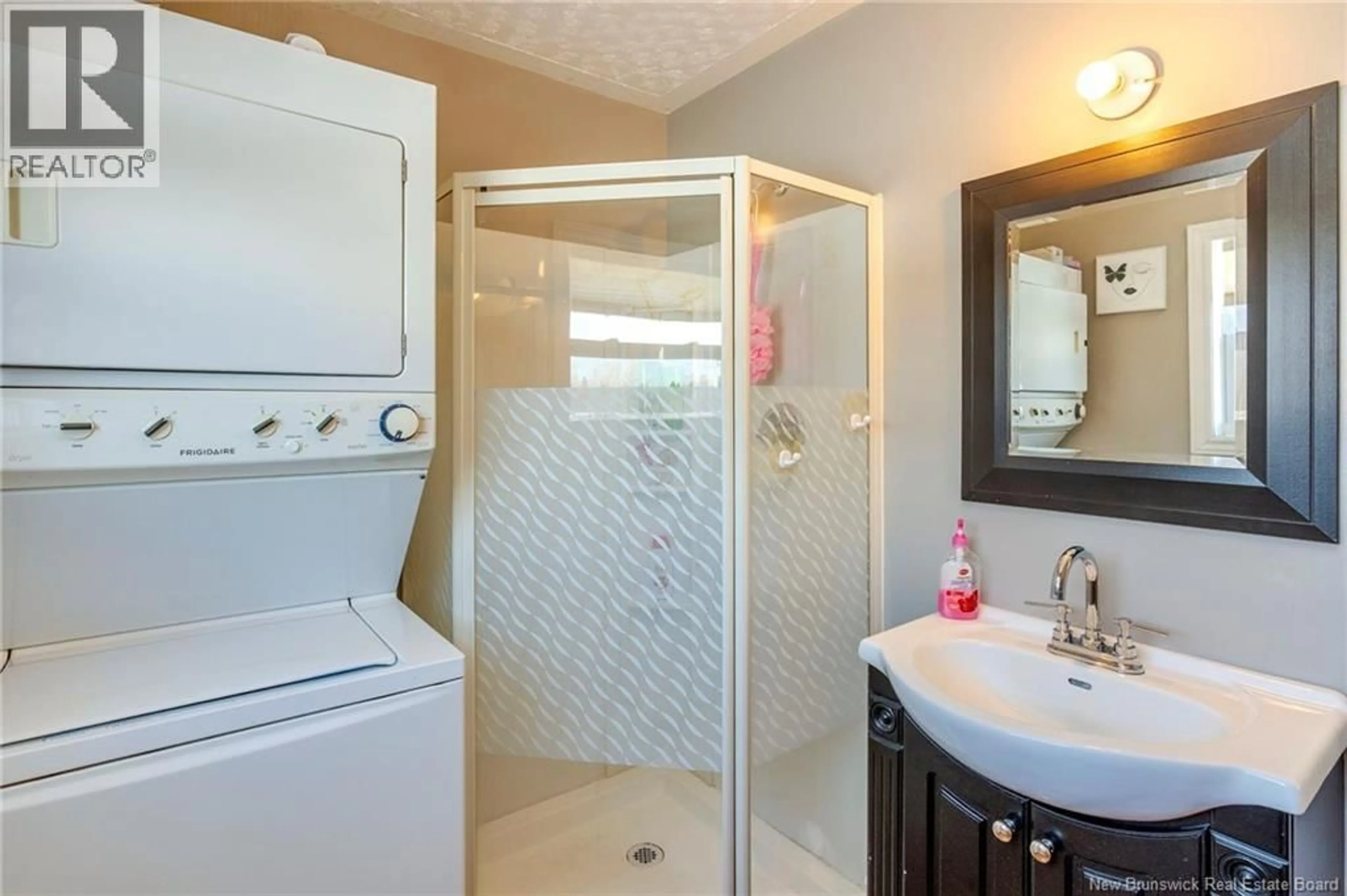 Standard bathroom, ceramic/tile floor for 339 SAINT-GREGOIRE ROAD, Saint-Grégoire New Brunswick E4V2R3