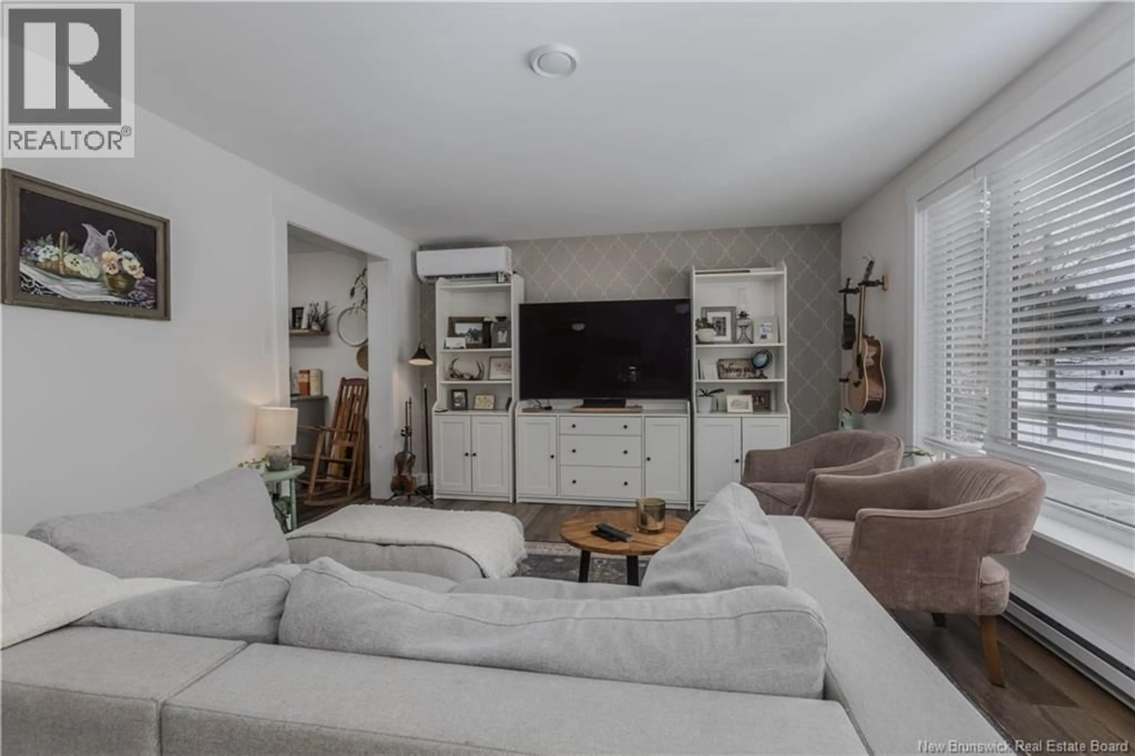 Living room with furniture, unknown for 21 CHAMPLAIN, Bouctouche New Brunswick E4S2Y7