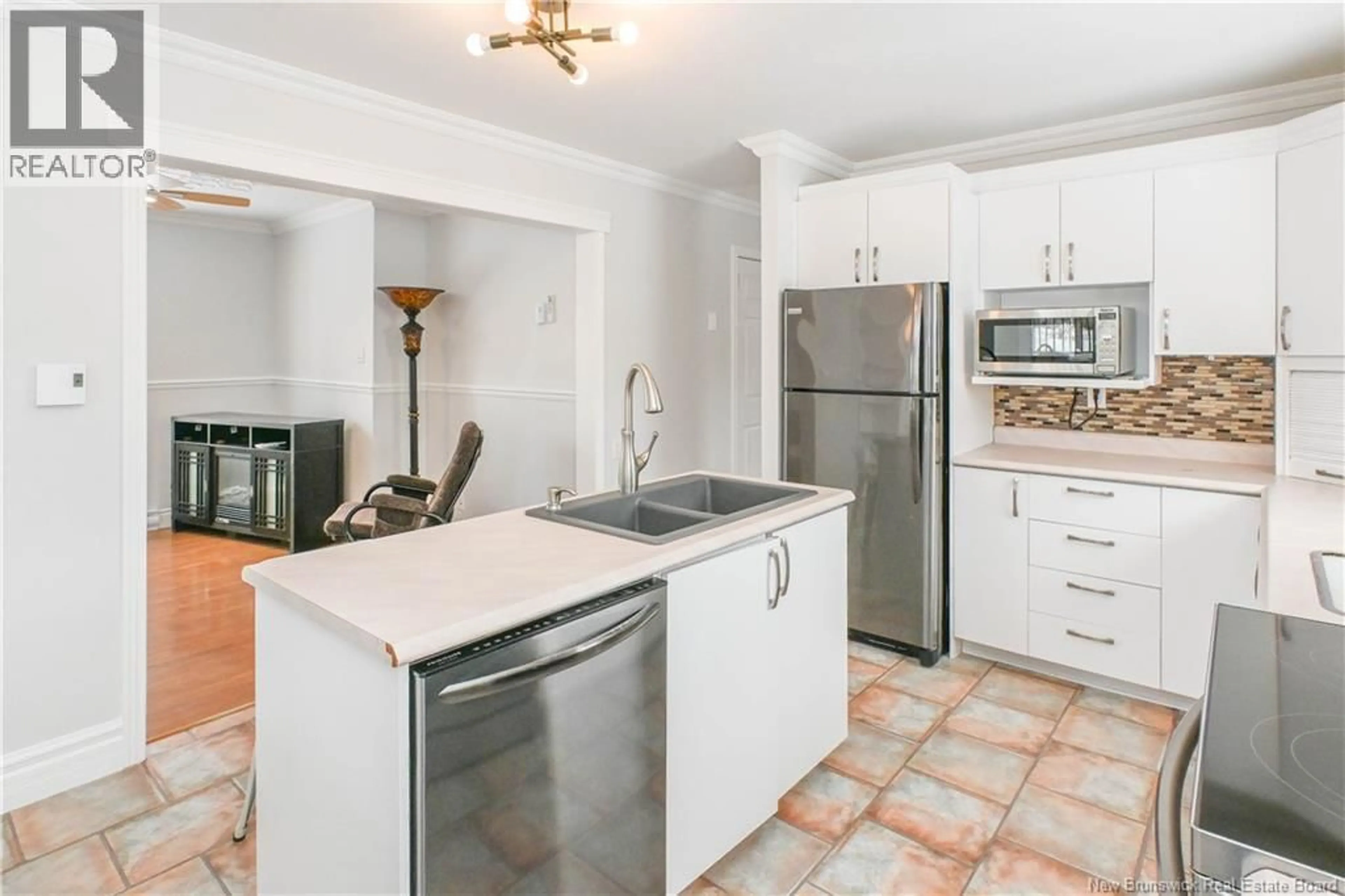 Open concept kitchen, ceramic/tile floor for 174 BELLEFEUILLE STREET, Shippagan New Brunswick E8S1G7