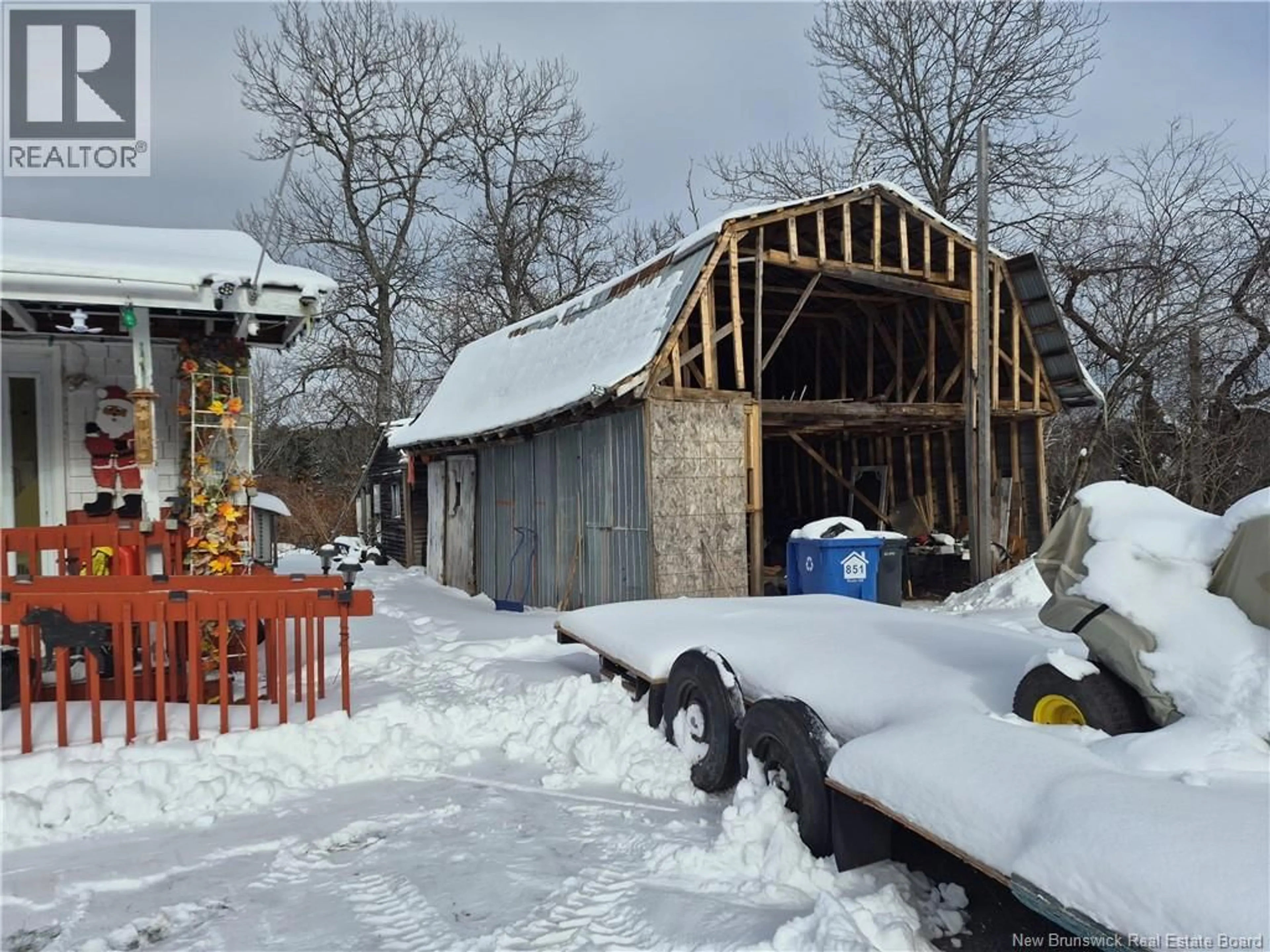 Shed for 851 ROUTE 109, Quaker Brook New Brunswick E7H4E4