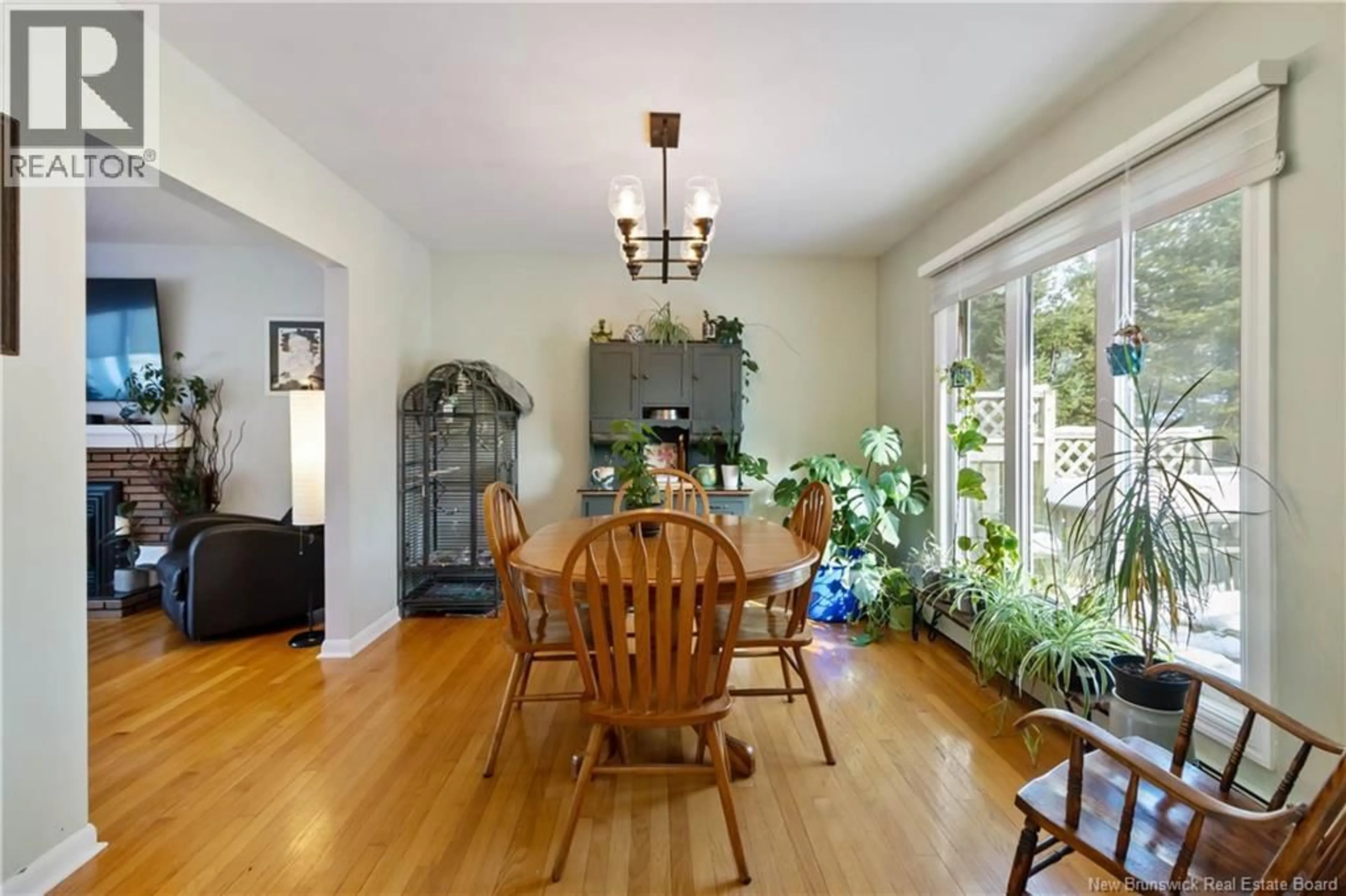 Dining room, wood/laminate floor for 341 ELMORE COURT, Riverview New Brunswick E1B2L3