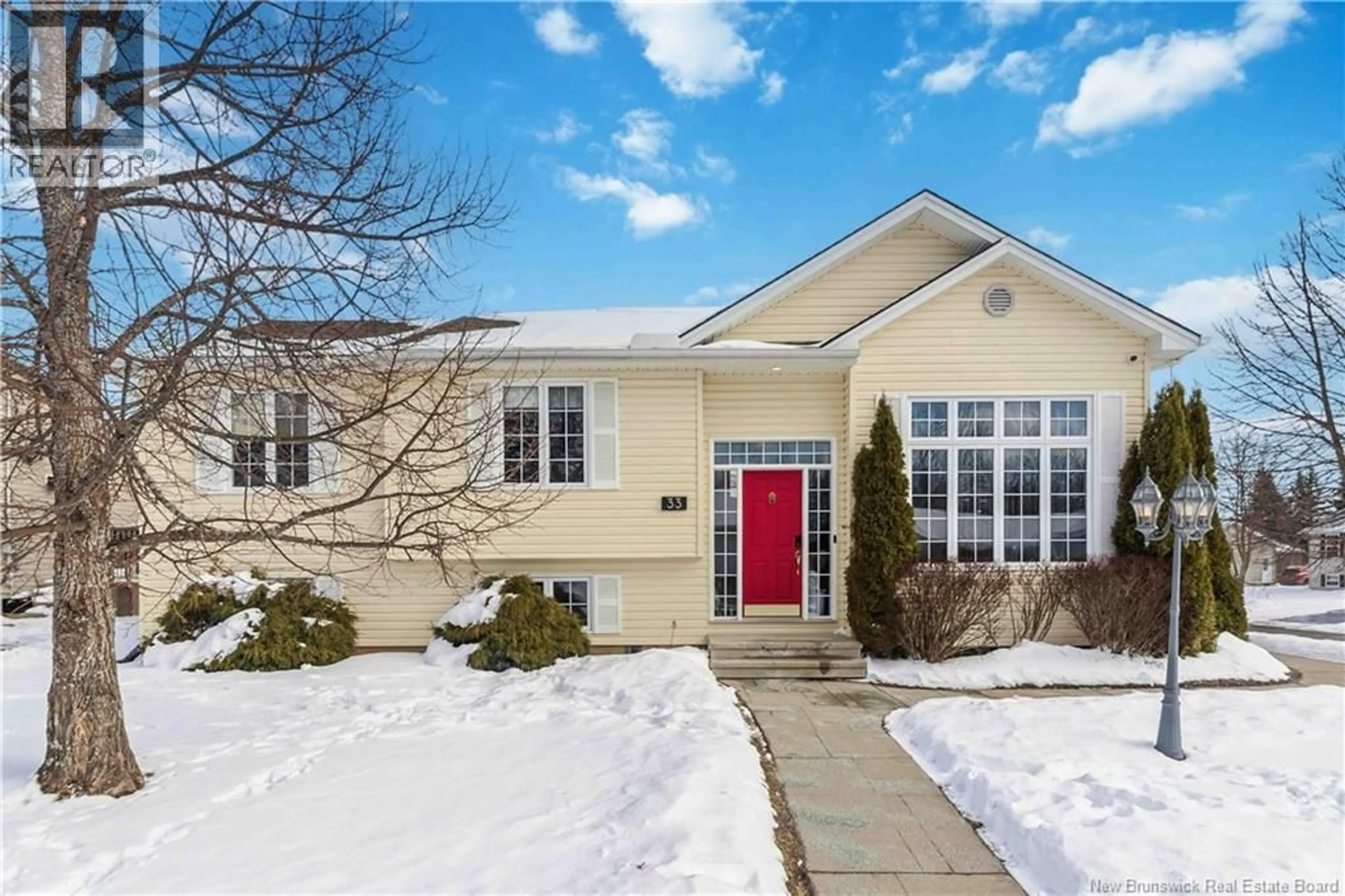 Unknown for 33 LOTUSROW DRIVE, Moncton New Brunswick E1E4W1
