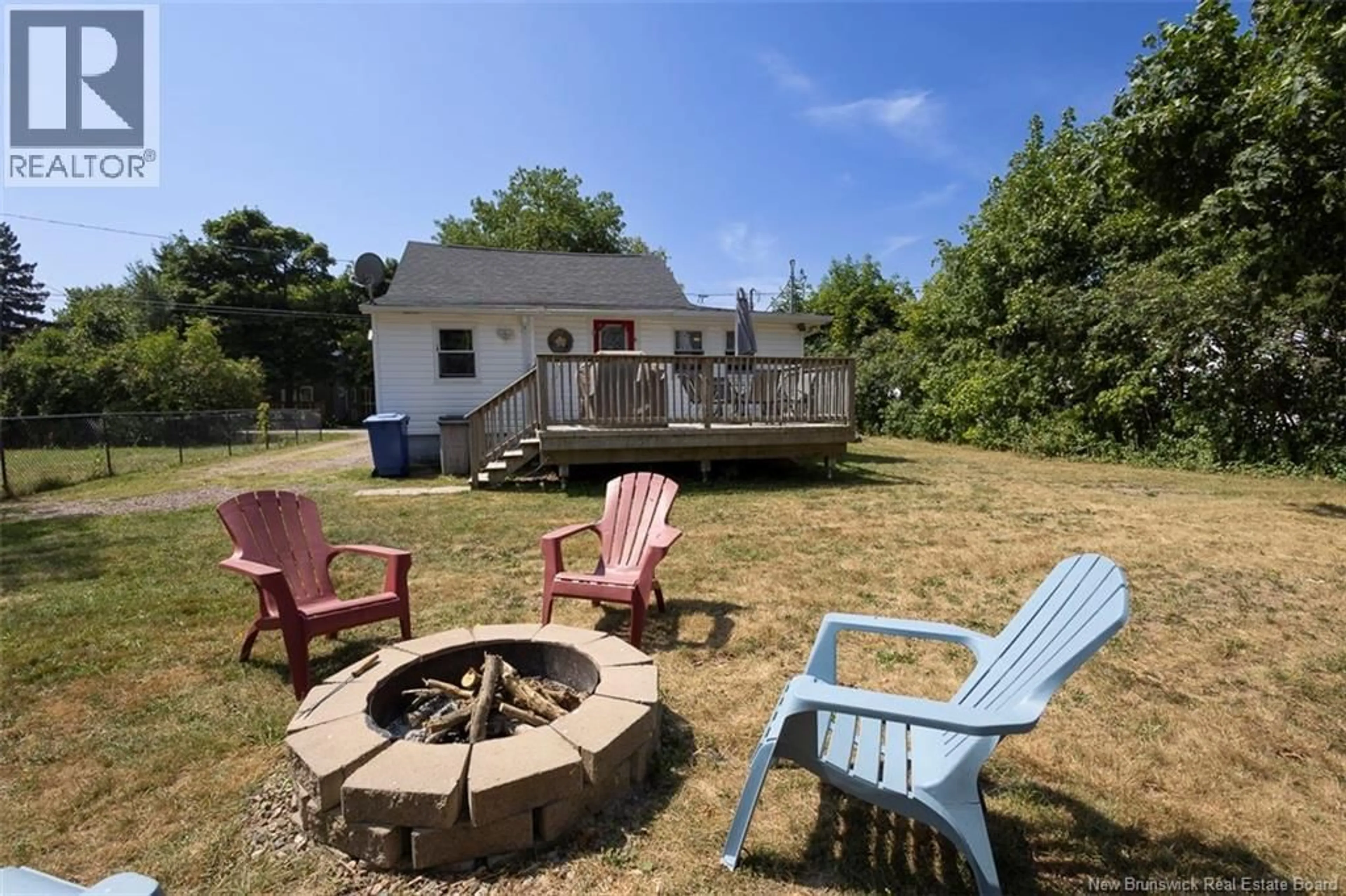 Patio, unknown for 51 FIRST AVENUE, Pointe-Du-Chêne New Brunswick E4P4E8