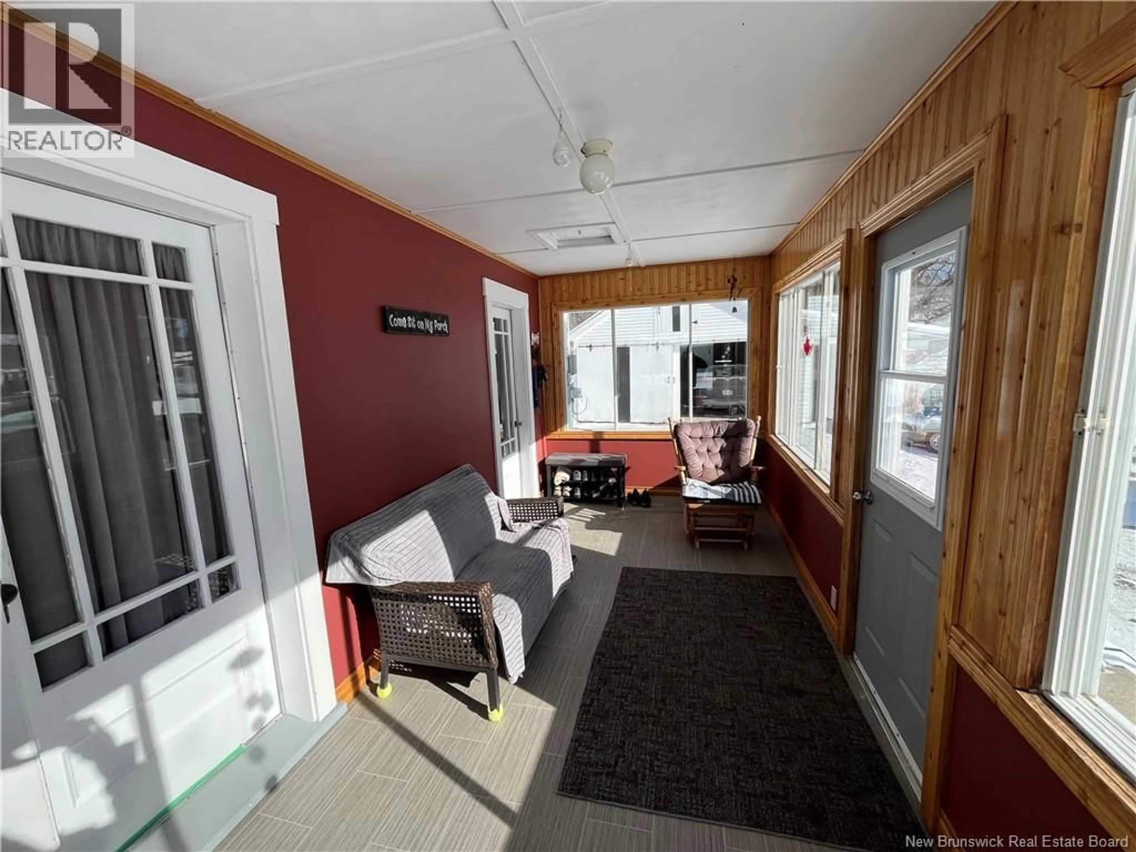 Unknown for 11 HOSPITAL STREET, Bath New Brunswick E7G1B3