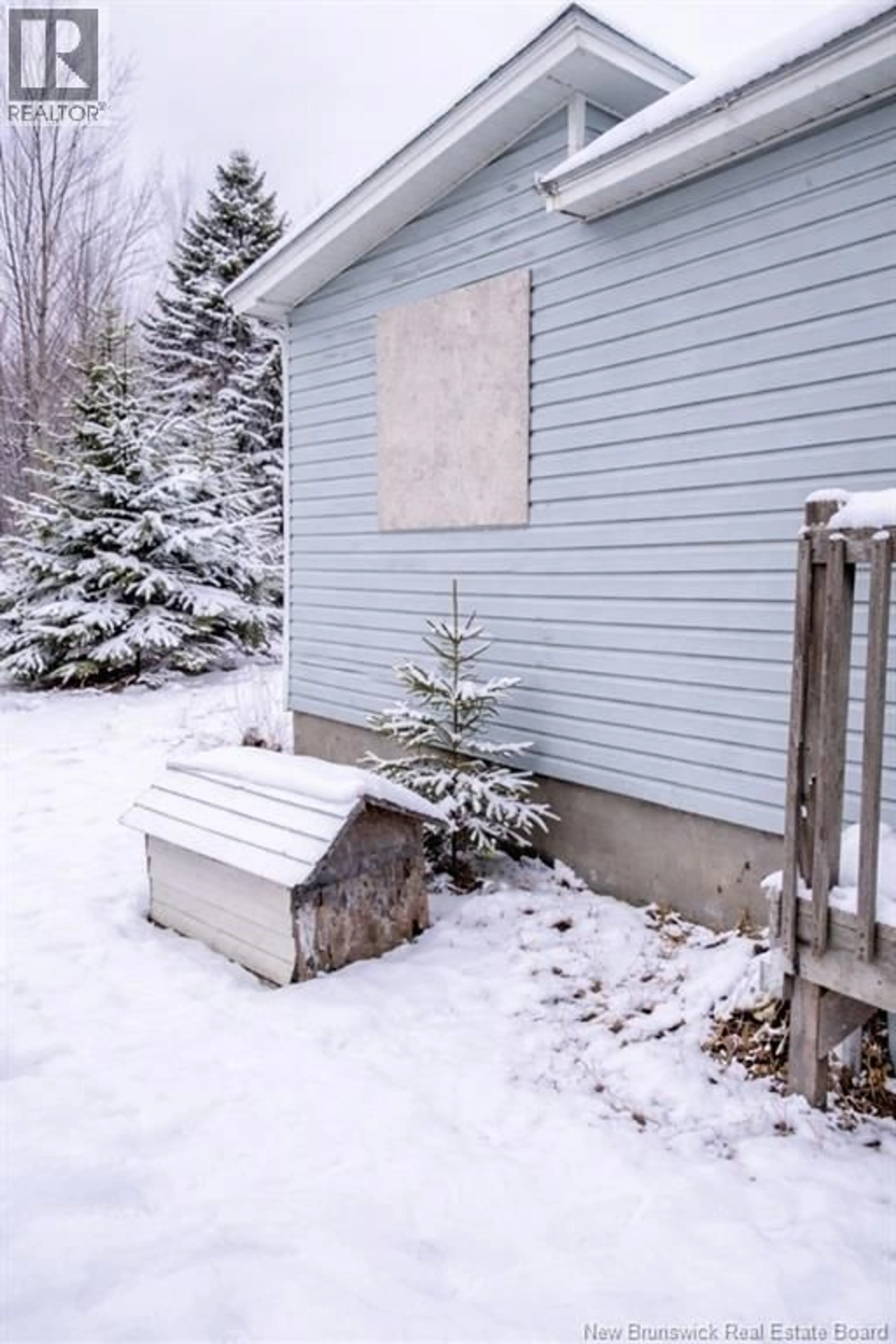 Patio, street for 1119 ROUTE 370, Leech New Brunswick E1X1R4