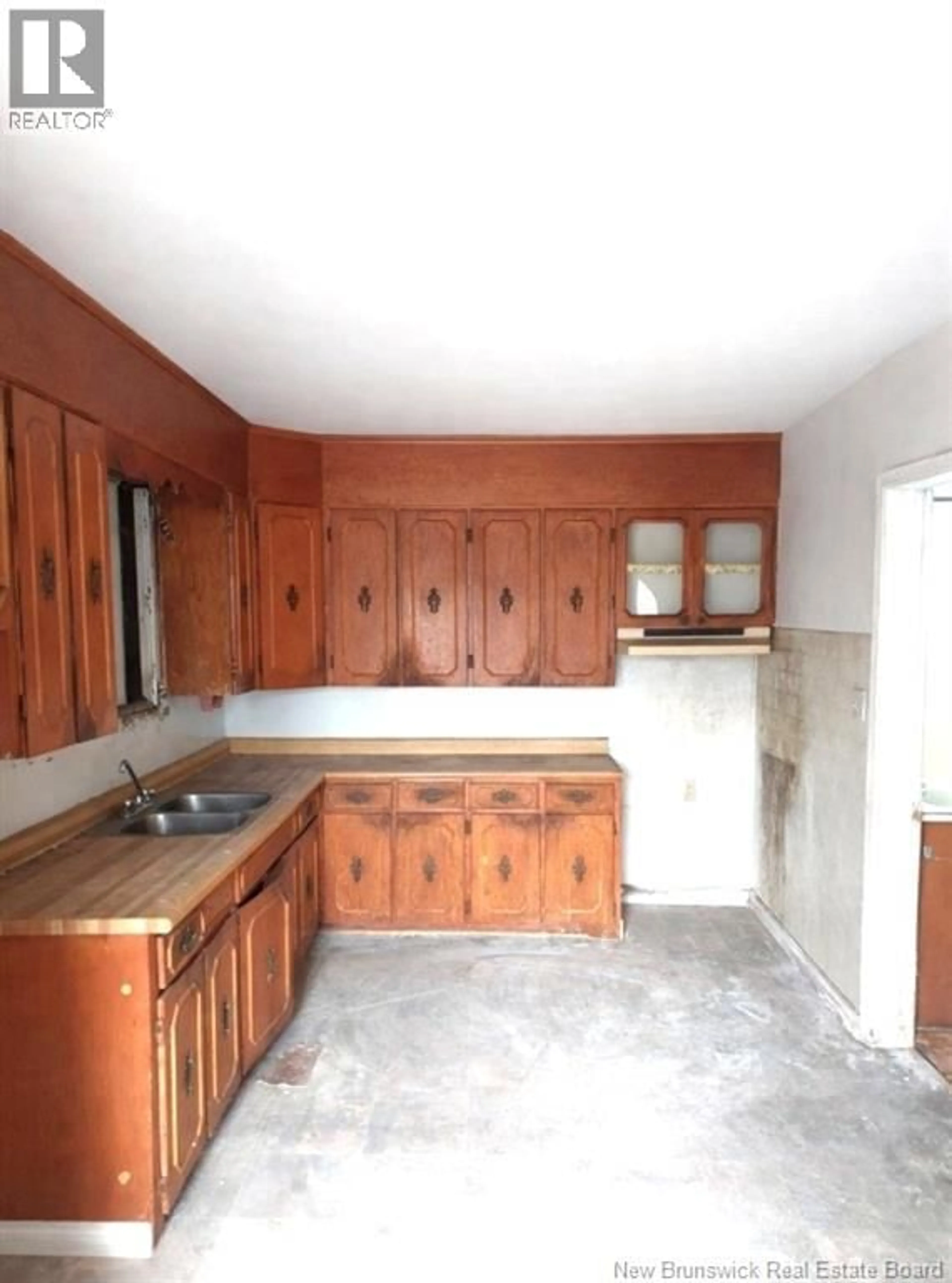Standard kitchen, unknown for 1119 ROUTE 370, Leech New Brunswick E1X1R4