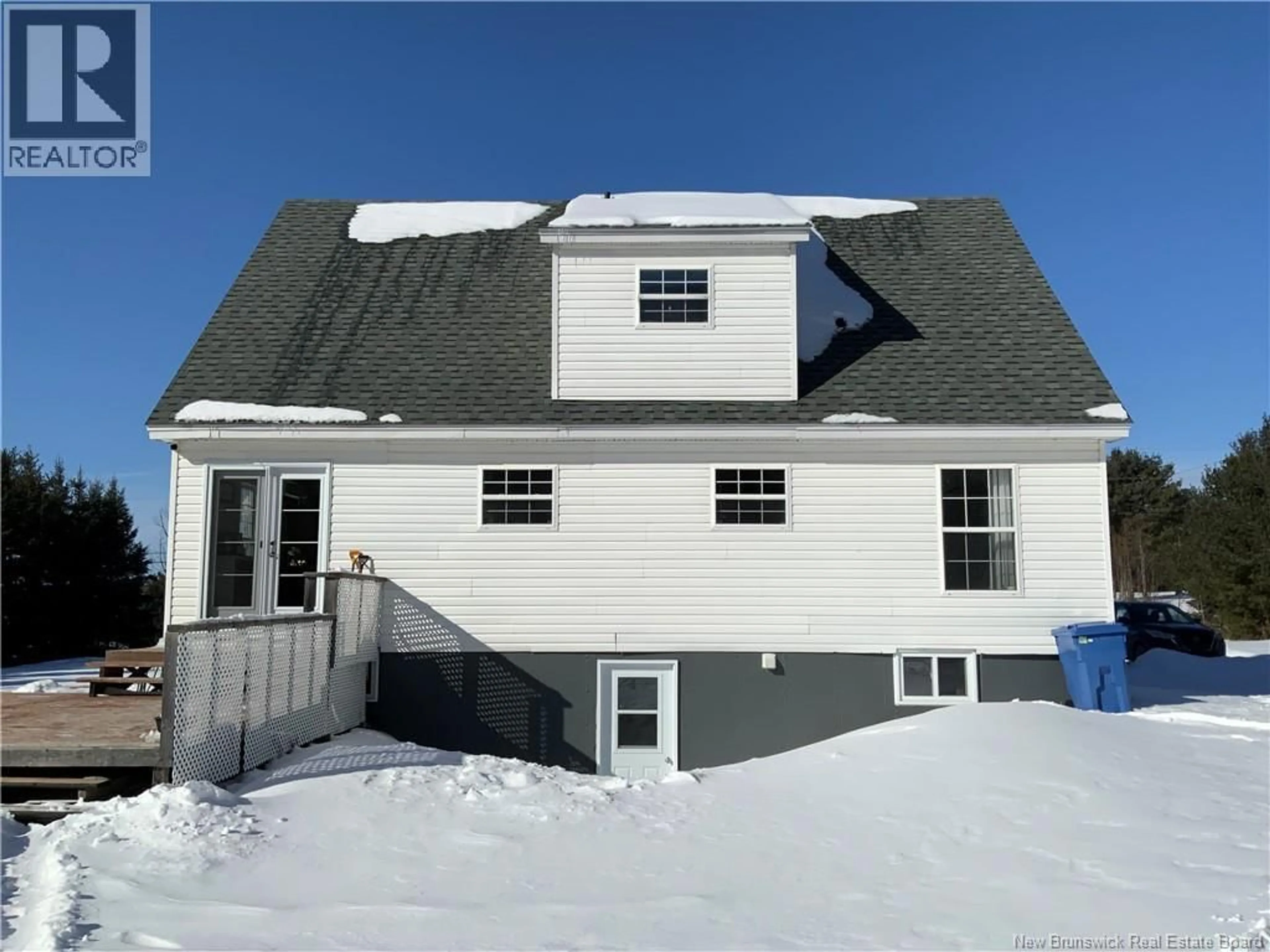 Home with vinyl exterior material, unknown for 128 MECHANIC STREET, Bath New Brunswick E7J1H4