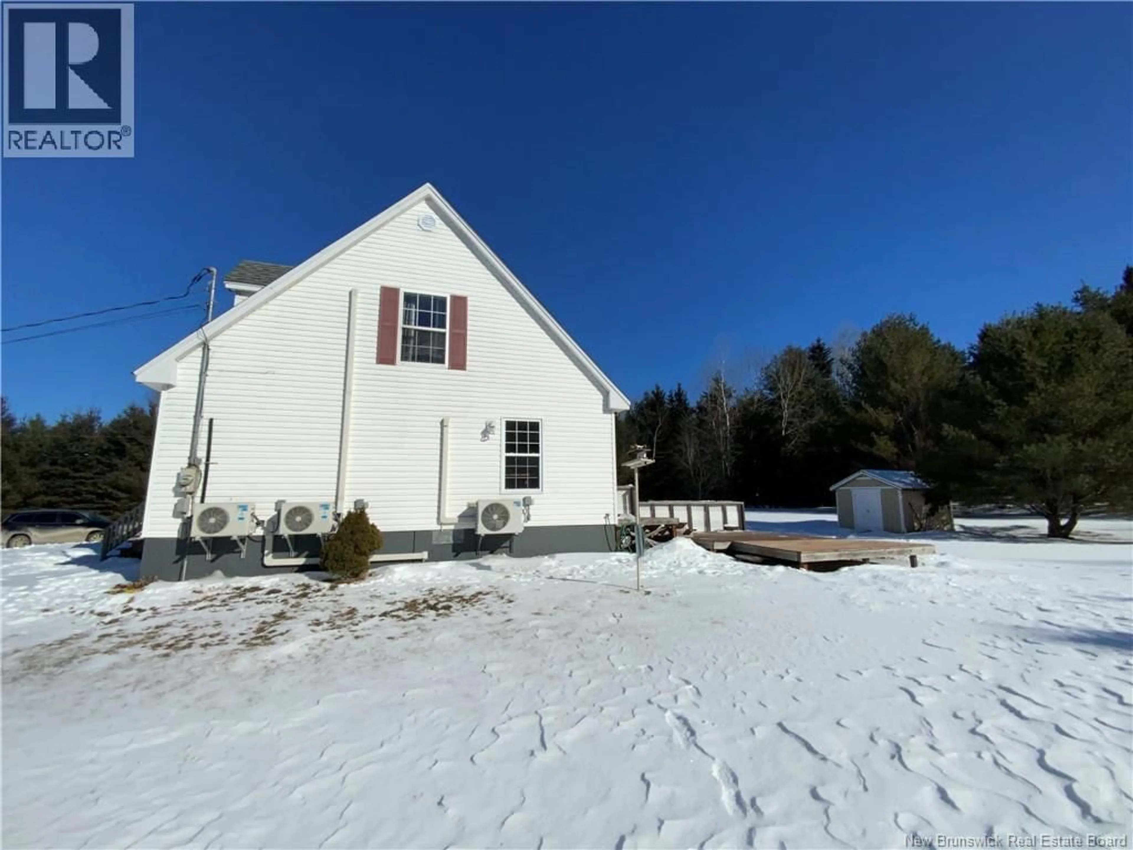 A pic from outside/outdoor area/front of a property/back of a property/a pic from drone, unknown for 128 MECHANIC STREET, Bath New Brunswick E7J1H4