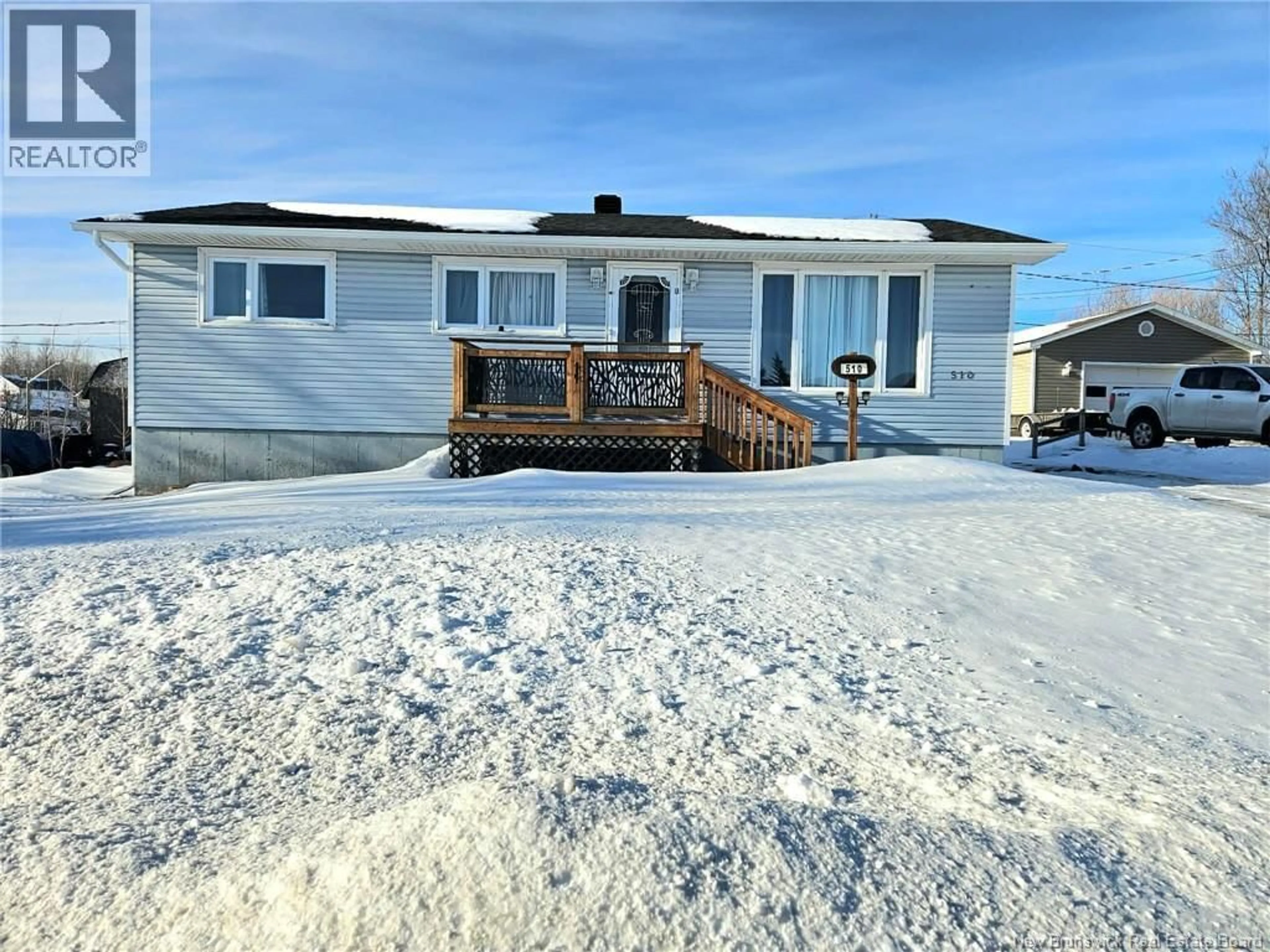 A pic from outside/outdoor area/front of a property/back of a property/a pic from drone, unknown for 510 FLEET, Bathurst New Brunswick E2A4H1