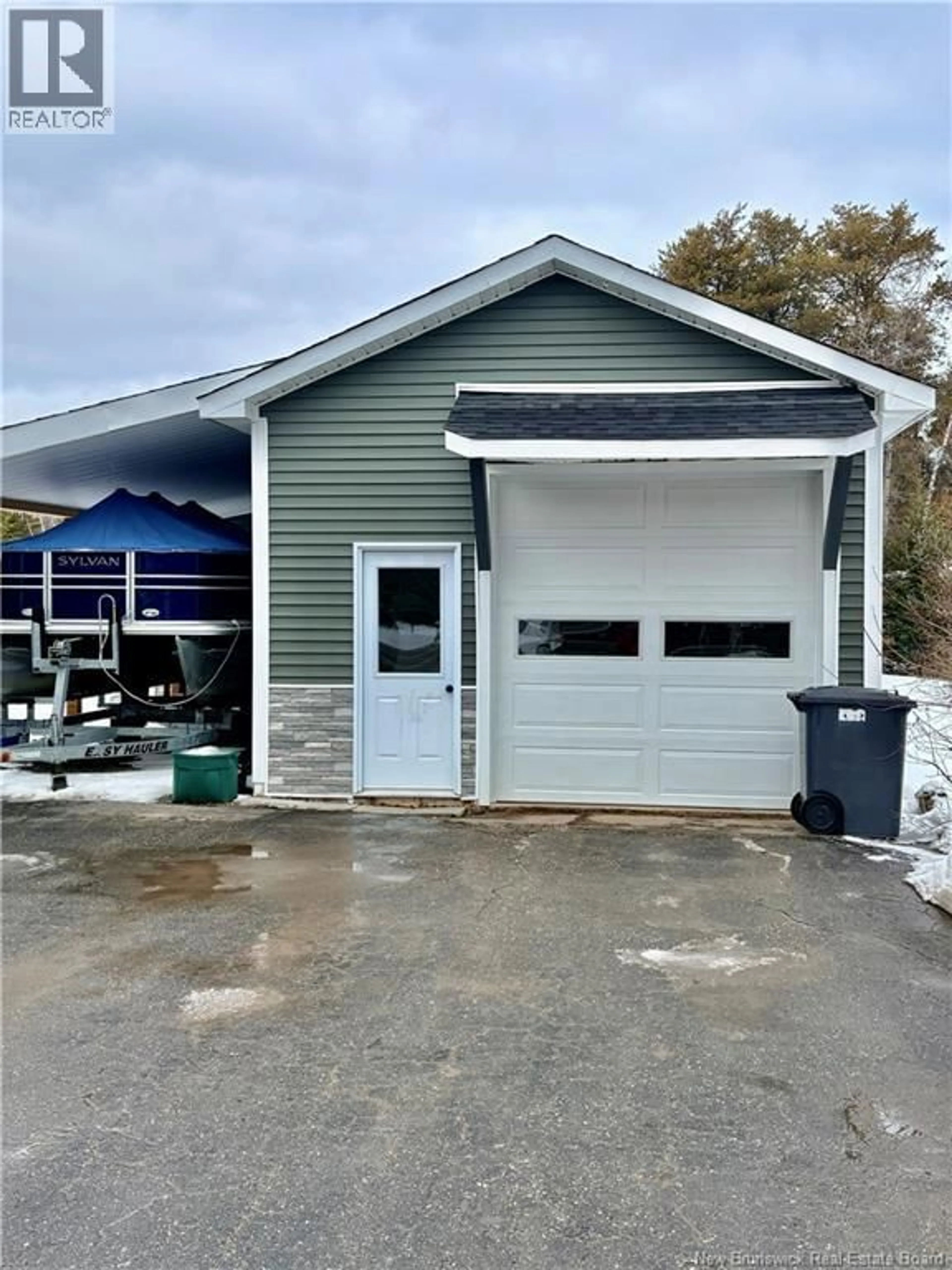 Indoor garage for 9843 RTE 134, Aldouane New Brunswick E4W5J8