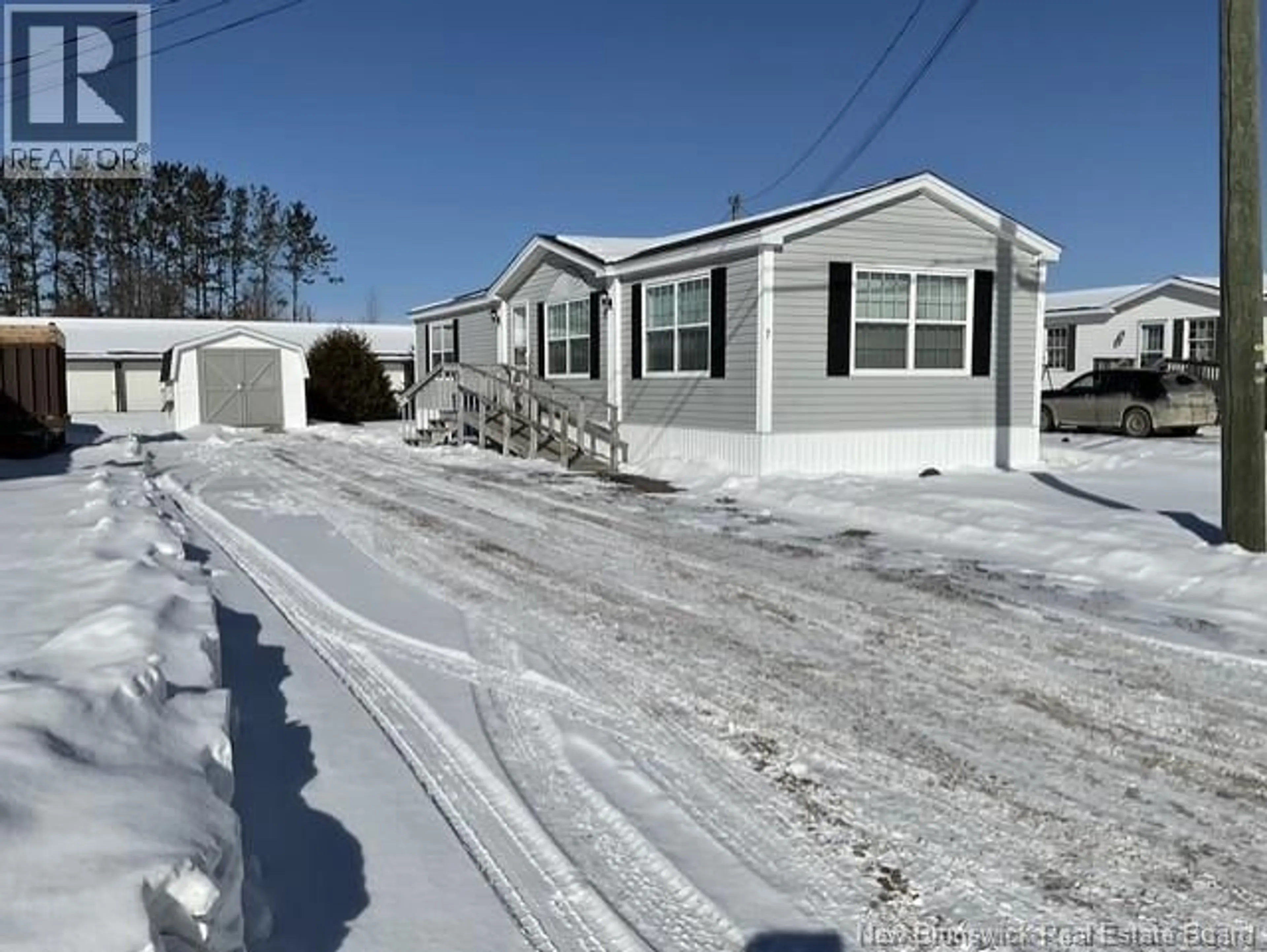 Home with vinyl exterior material, street for 7 VALLEY LANE, Jacksonville New Brunswick E7M0B7