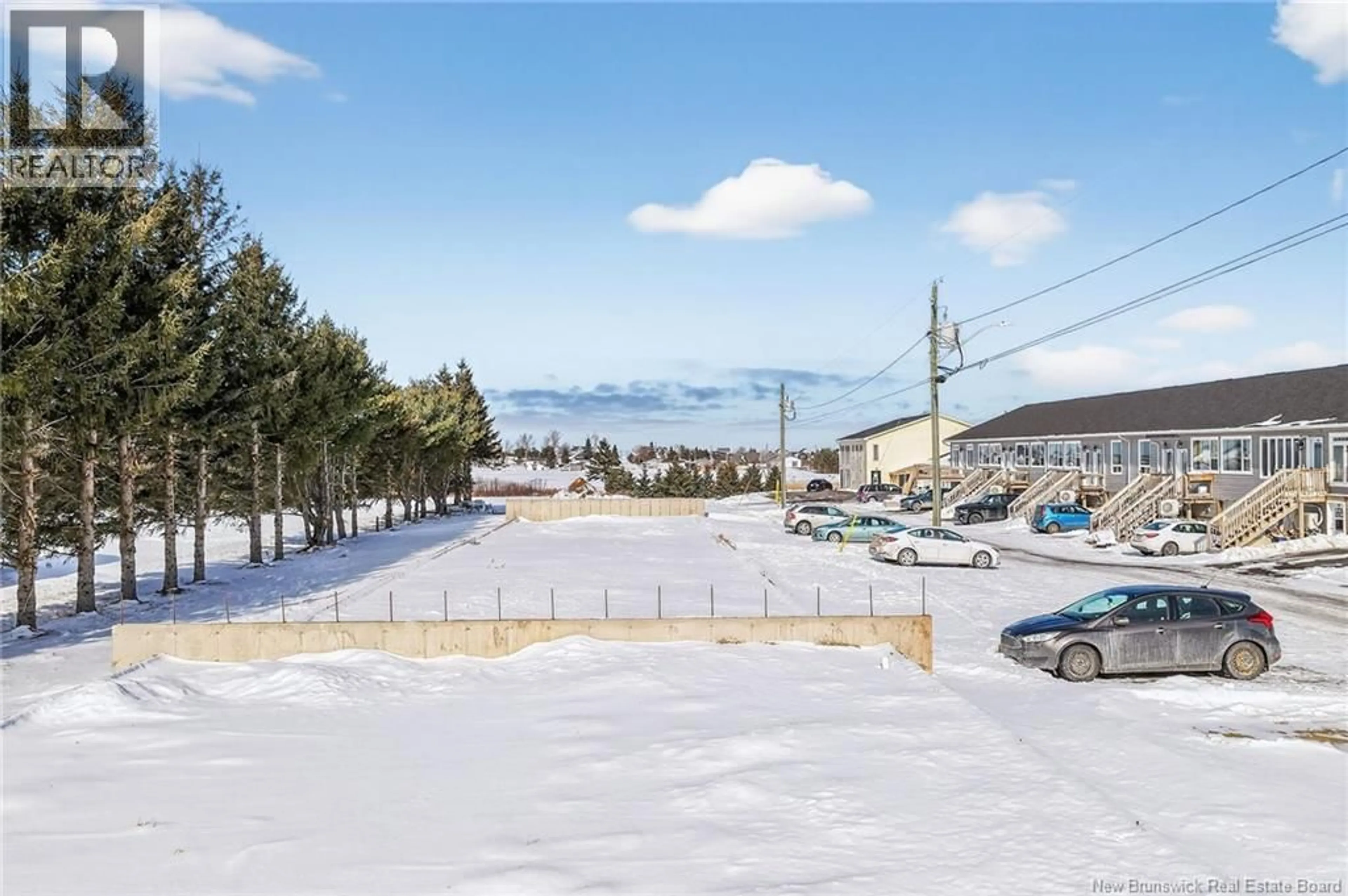 Parking for 1026 ROUTE 133, Grand-Barachois New Brunswick E4P8G2