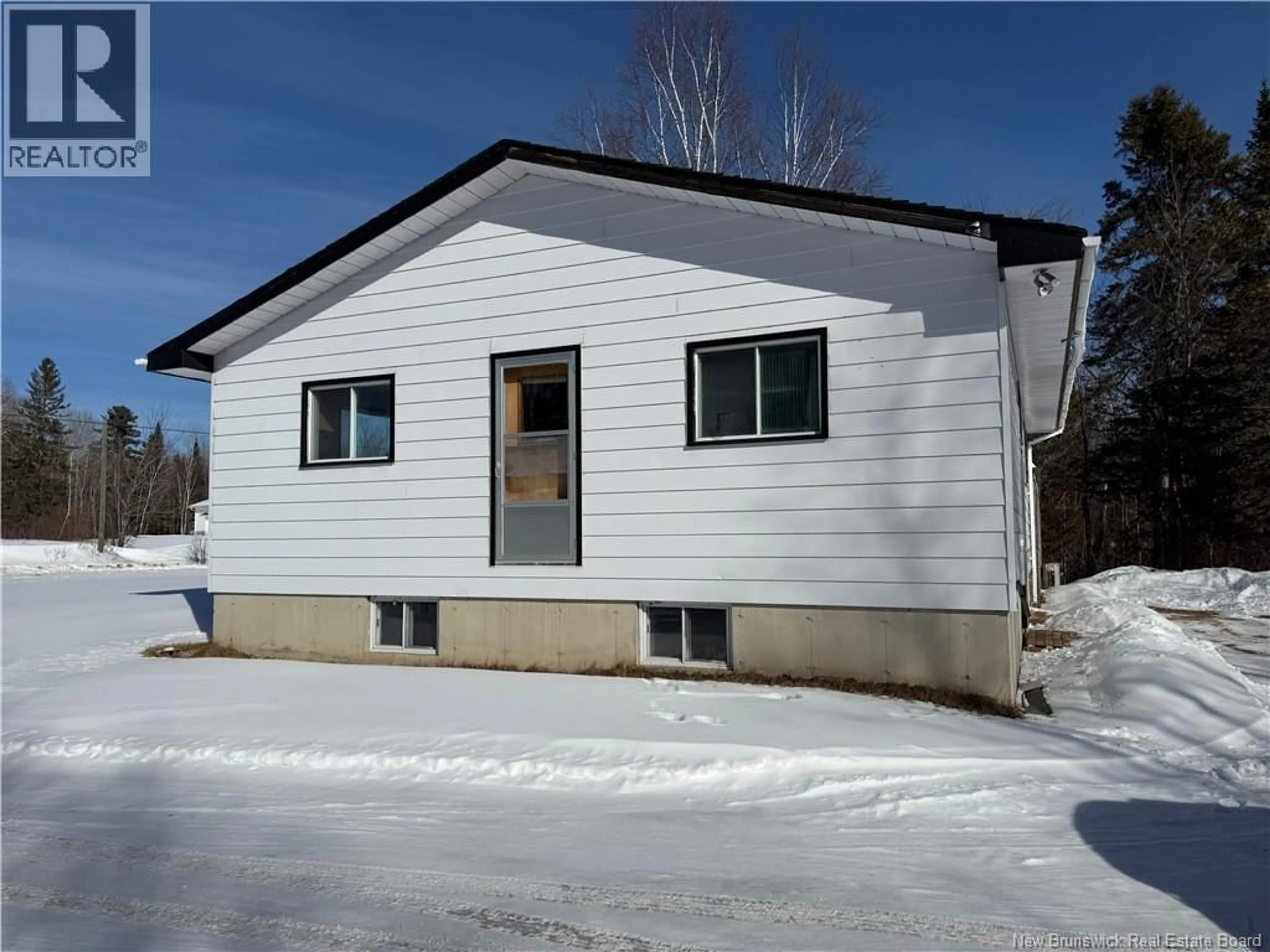 Home with vinyl exterior material, building for 601 HALCOMB ROAD, Halcomb New Brunswick E9E1X4