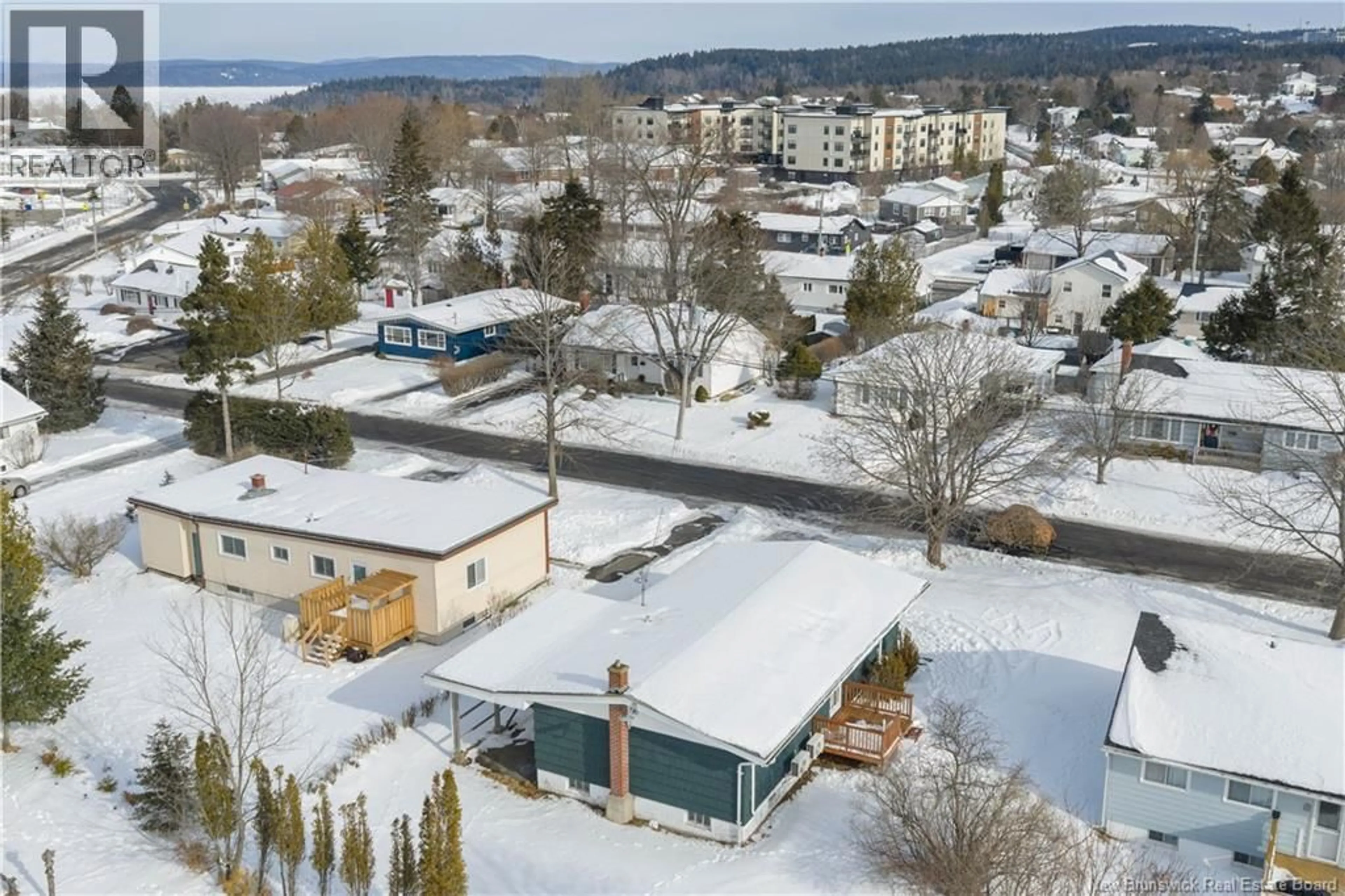 A pic from outside/outdoor area/front of a property/back of a property/a pic from drone, mountain view for 73 ALWARD STREET, Saint John New Brunswick E2K2K1