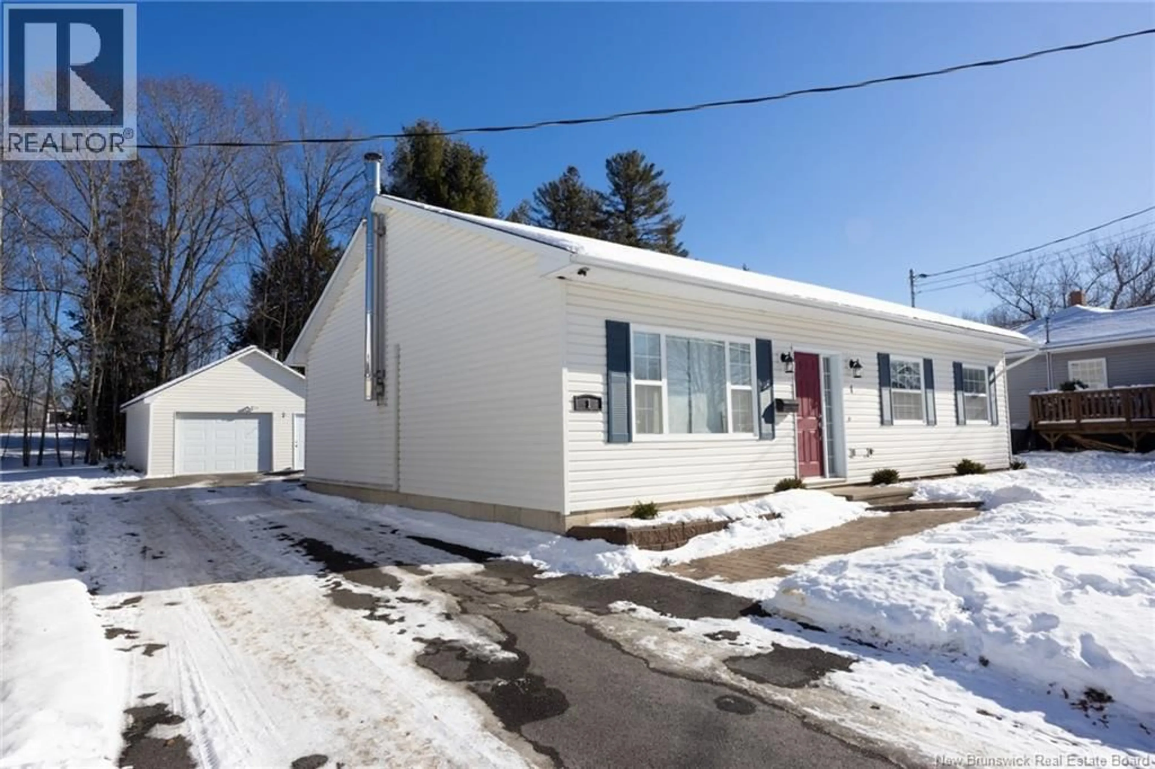 Unknown for 1 BIRCH CRESCENT, Fredericton New Brunswick E3A3S8